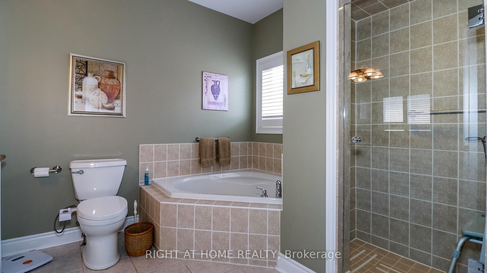 Photo 23 of 2037 Jans Boulevard, Innisfil, Alcona — HOMEH