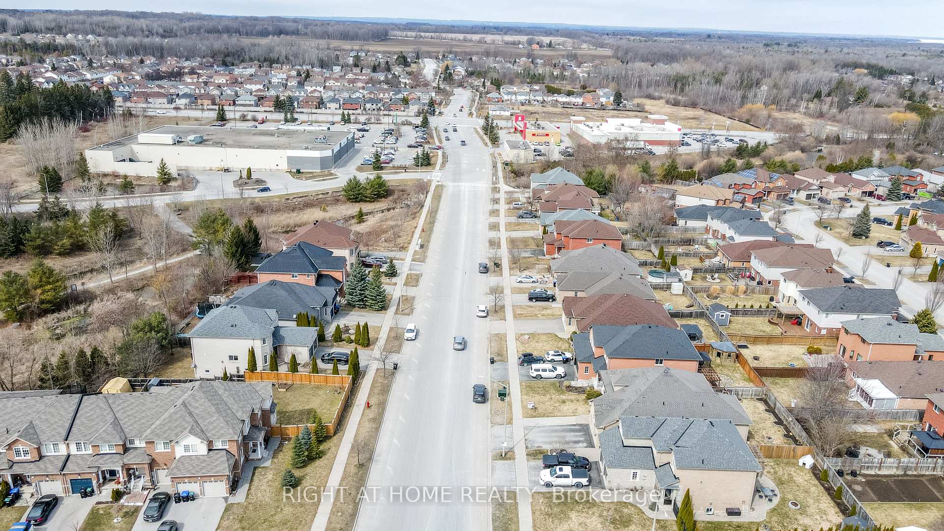 Photo 47 of 2037 Jans Boulevard, Innisfil, Alcona — HOMEH