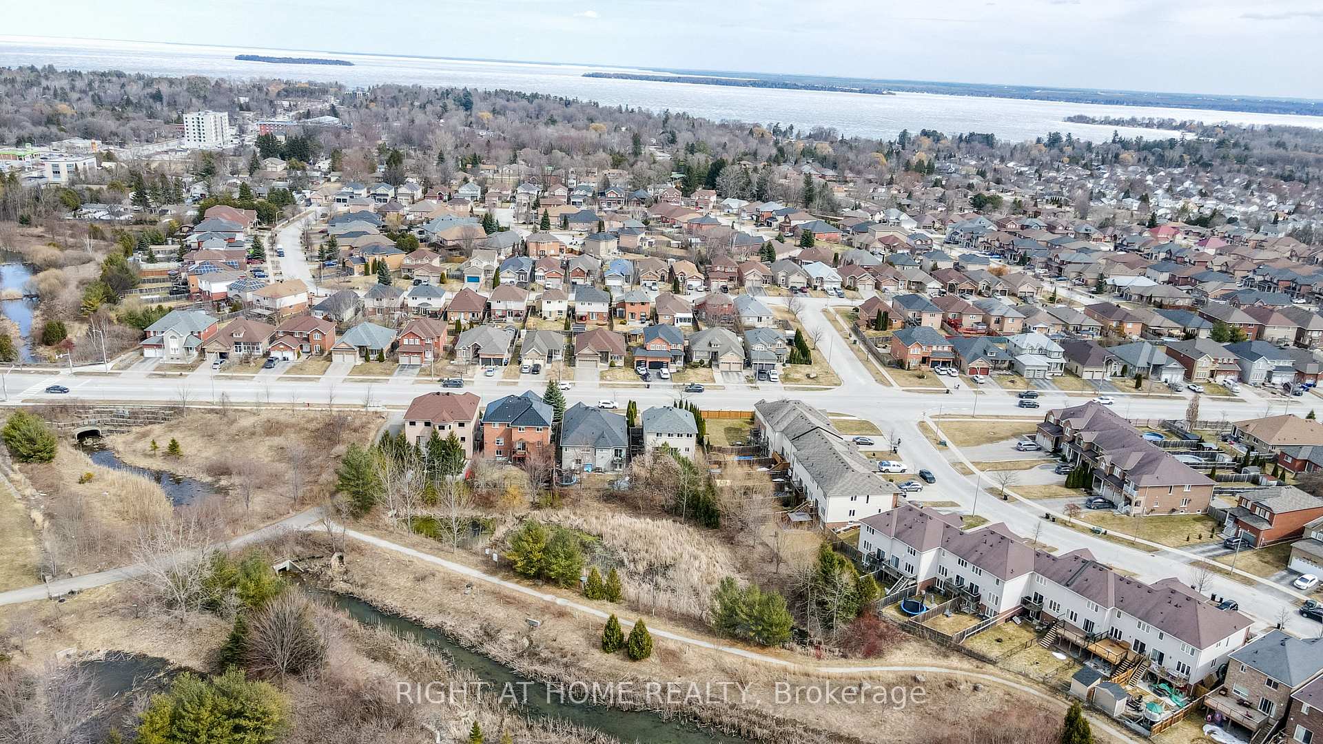 Photo 48 of 2037 Jans Boulevard, Innisfil, Alcona — HOMEH