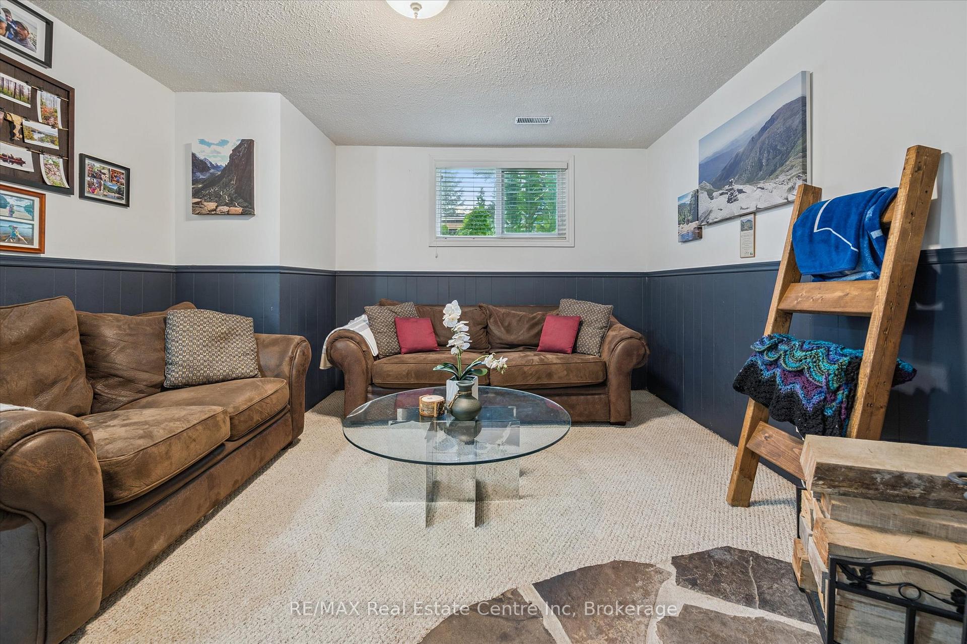Photo 19 of 166 Winding Way, Kitchener — HOMEH
