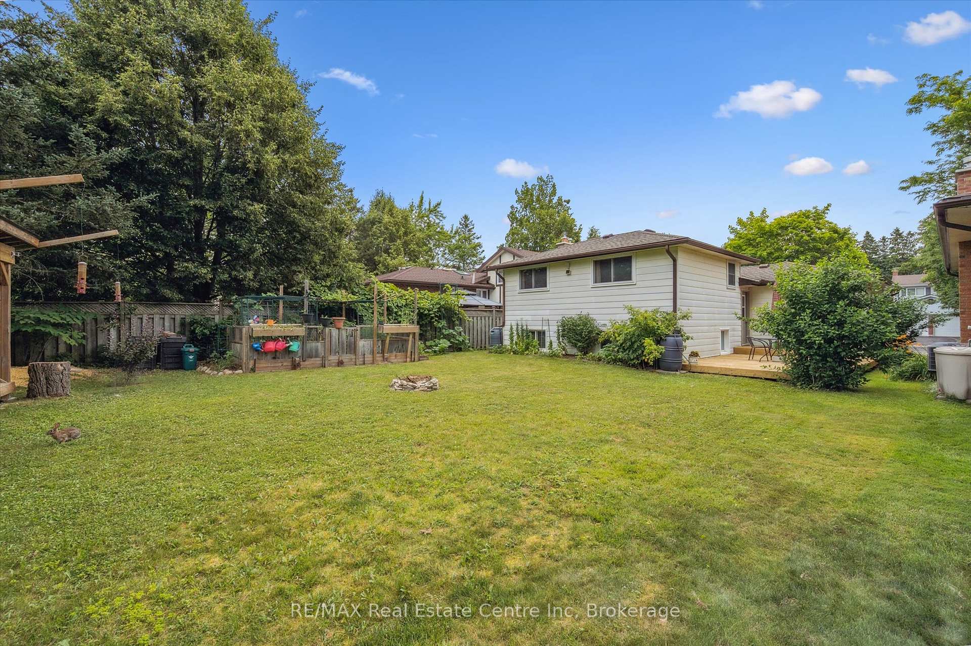 Photo 24 of 166 Winding Way, Kitchener — HOMEH