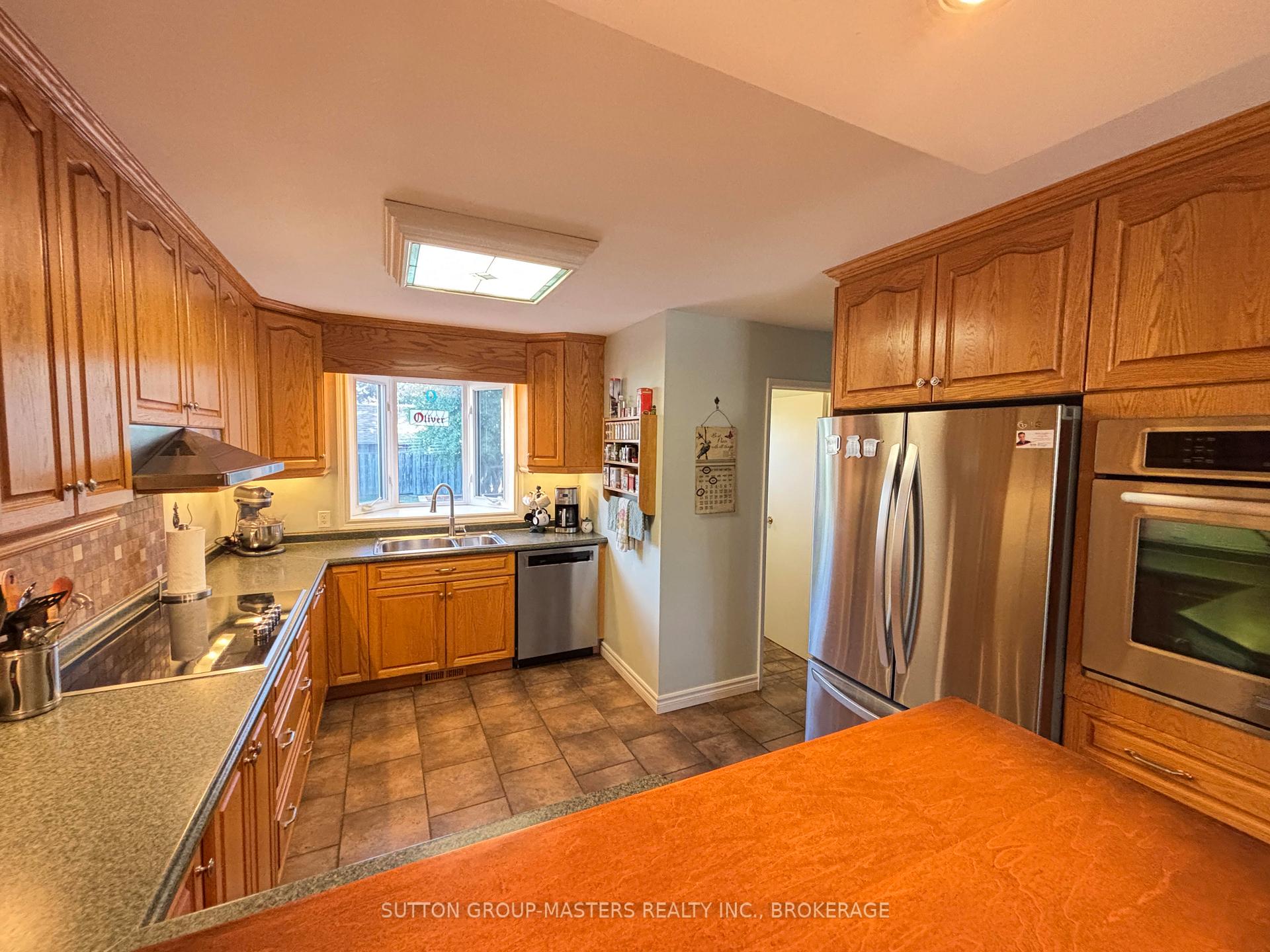 Photo 6 of 846 Kilburn Street, Kingston, South of Taylor-Kidd Blvd — HOMEH