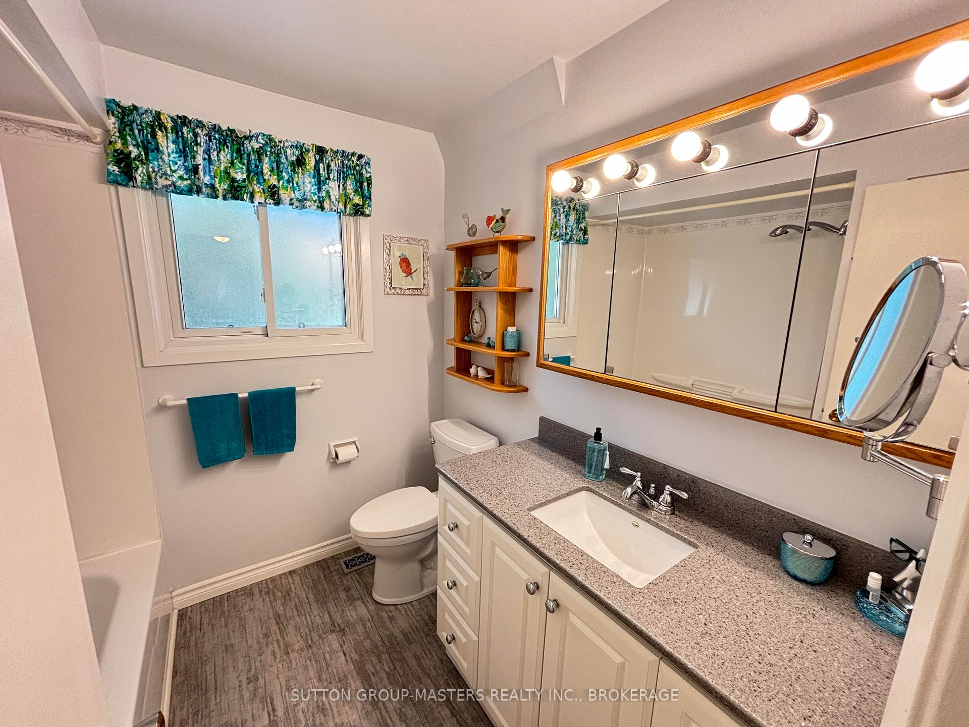 Photo 16 of 846 Kilburn Street, Kingston, South of Taylor-Kidd Blvd — HOMEH