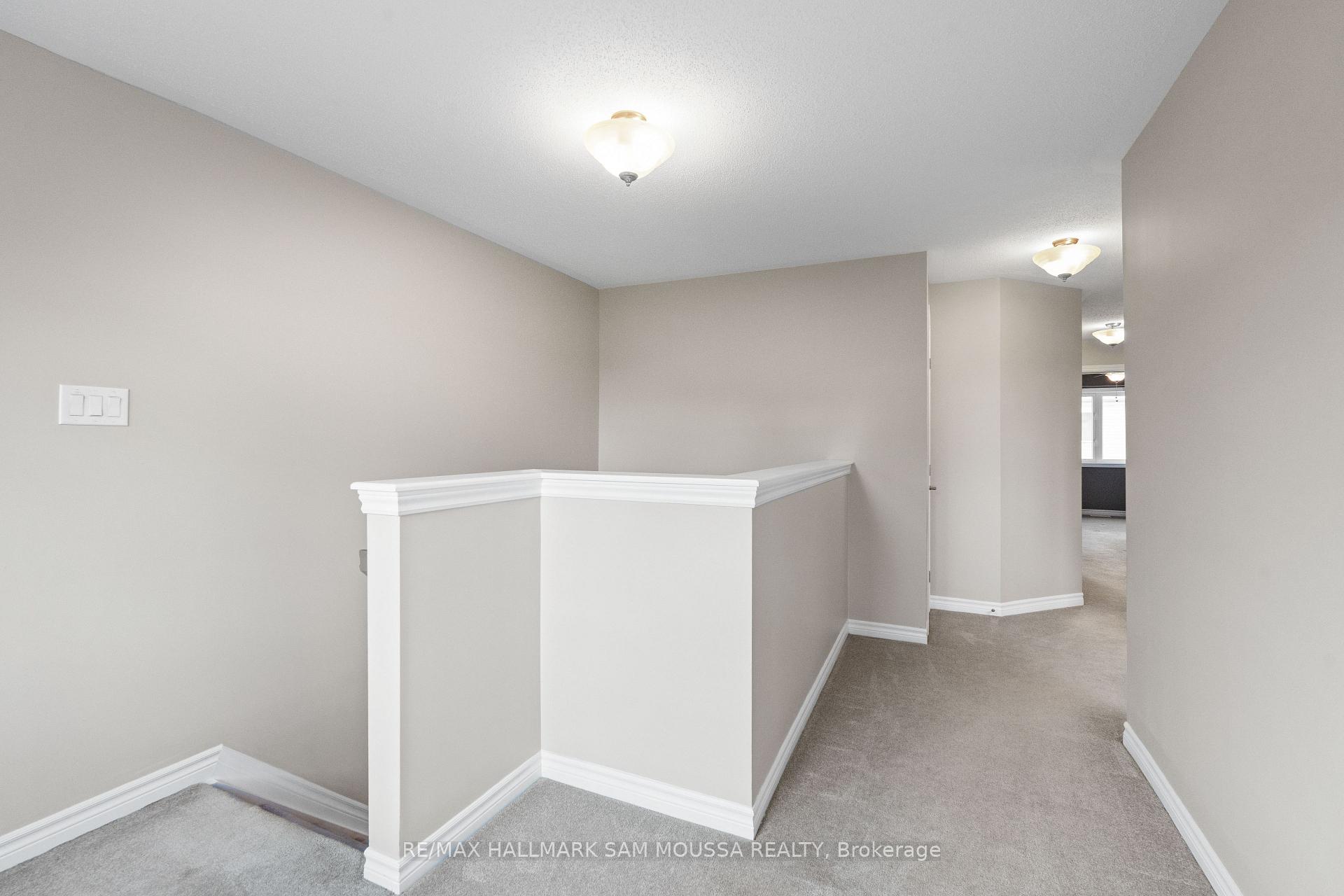 Photo 16 of 194 Conifer Creek Circle, Ottawa, Kanata - Emerald Meadows/Trailwest — HOMEH
