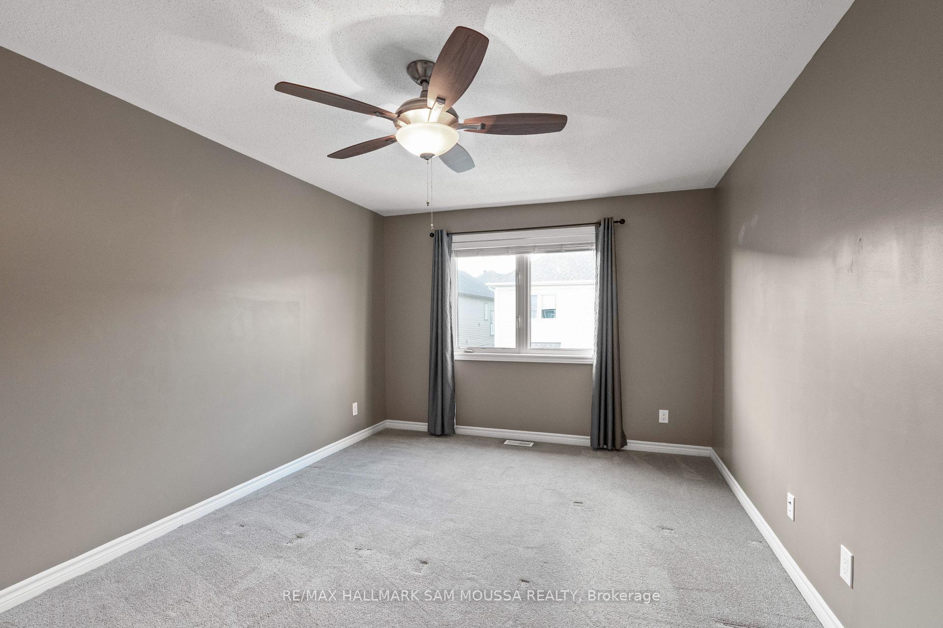 Photo 18 of 194 Conifer Creek Circle, Ottawa, Kanata - Emerald Meadows/Trailwest — HOMEH