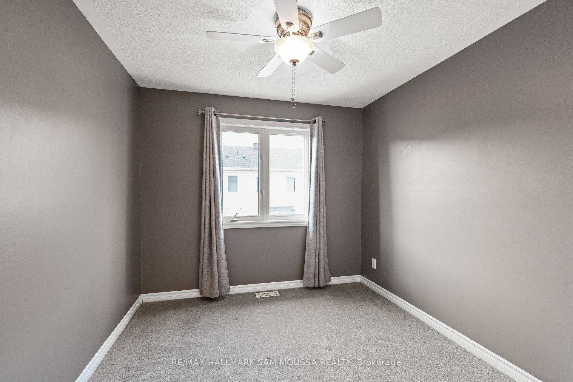 Photo 24 of 194 Conifer Creek Circle, Ottawa, Kanata - Emerald Meadows/Trailwest — HOMEH