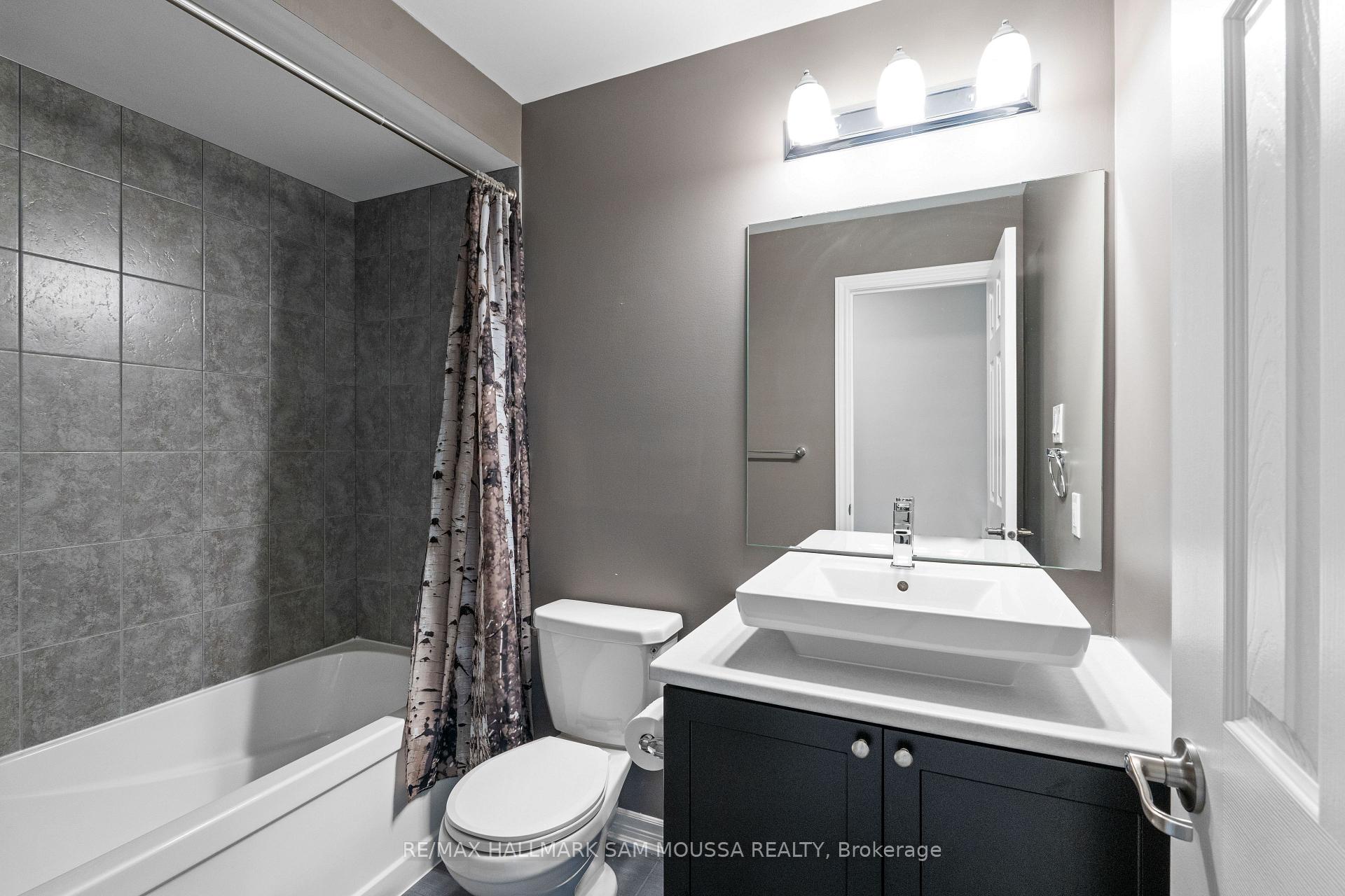 Photo 26 of 194 Conifer Creek Circle, Ottawa, Kanata - Emerald Meadows/Trailwest — HOMEH
