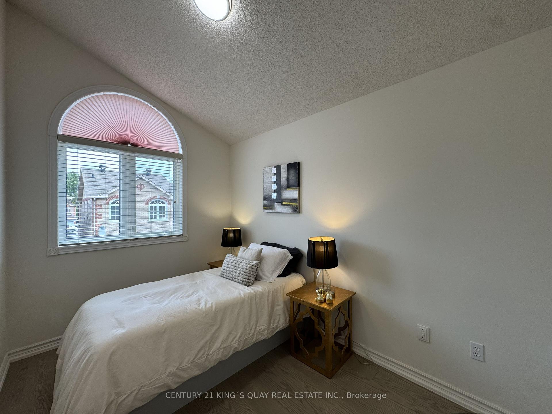 Photo 17 of 114 Greensboro Drive, Markham, Milliken Mills West — HOMEH