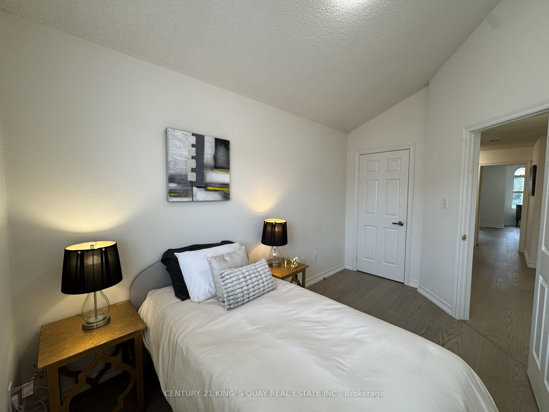 Photo 18 of 114 Greensboro Drive, Markham, Milliken Mills West — HOMEH