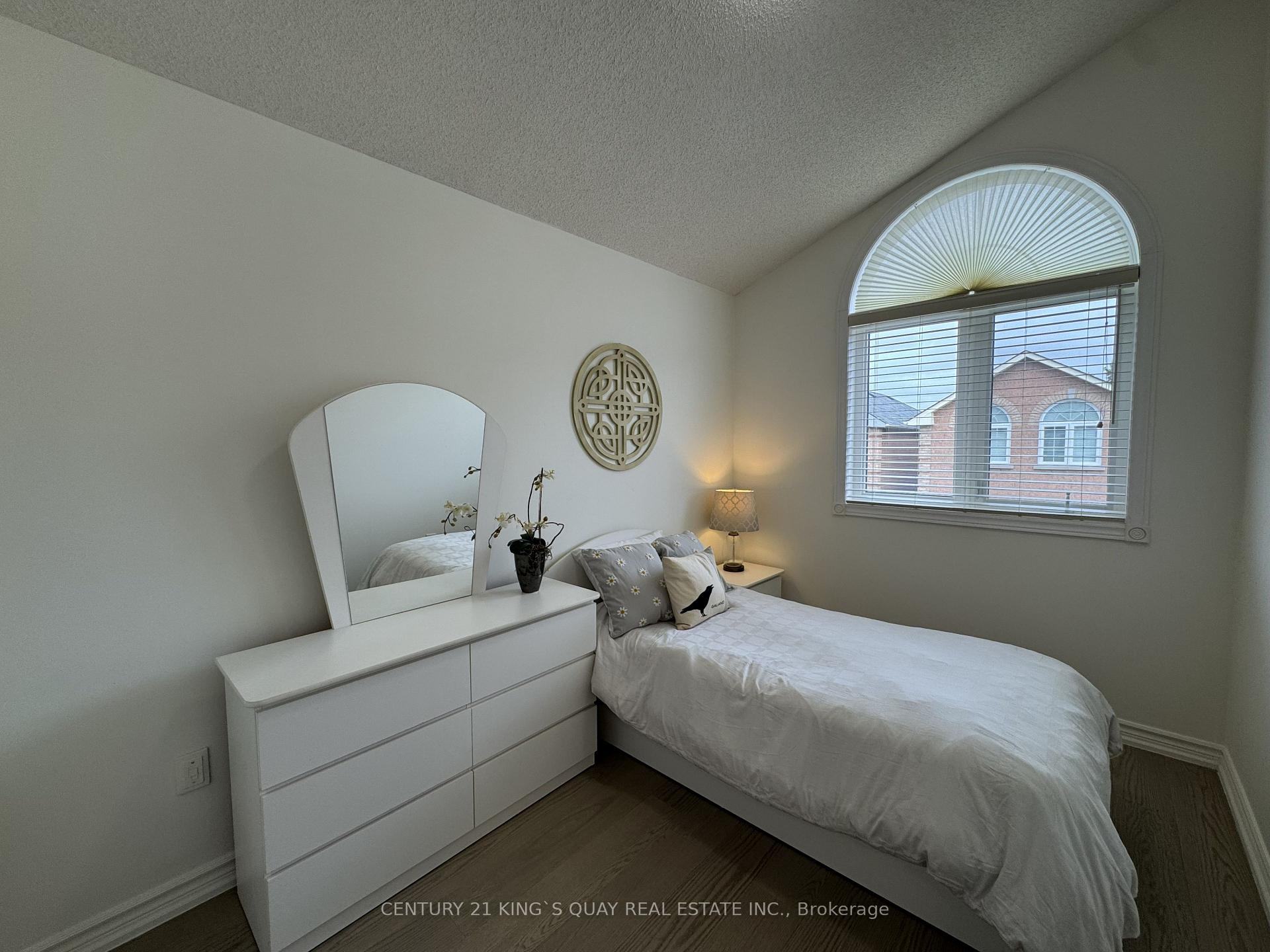 Photo 19 of 114 Greensboro Drive, Markham, Milliken Mills West — HOMEH