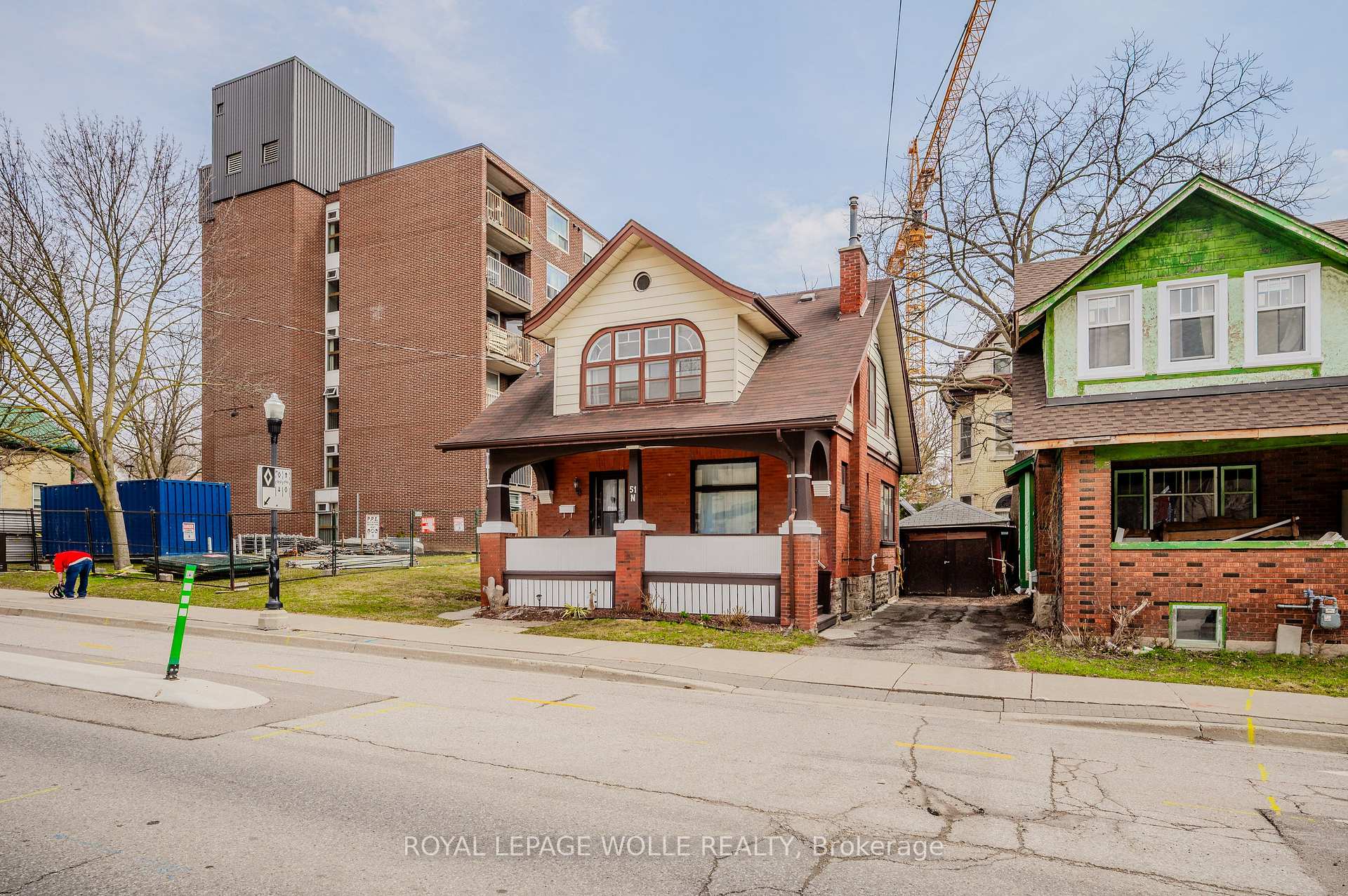 Photo 2 of 51 Cedar Street N, Kitchener — HOMEH