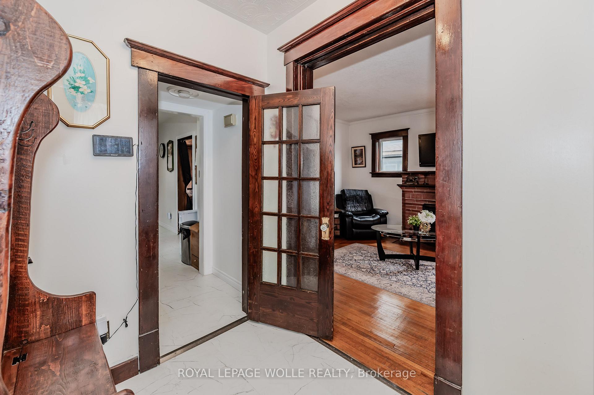Photo 8 of 51 Cedar Street N, Kitchener — HOMEH