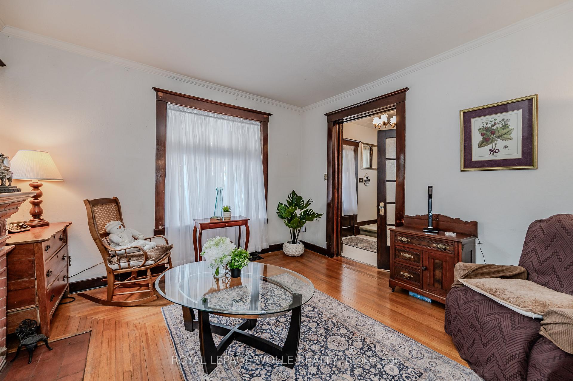 Photo 10 of 51 Cedar Street N, Kitchener — HOMEH