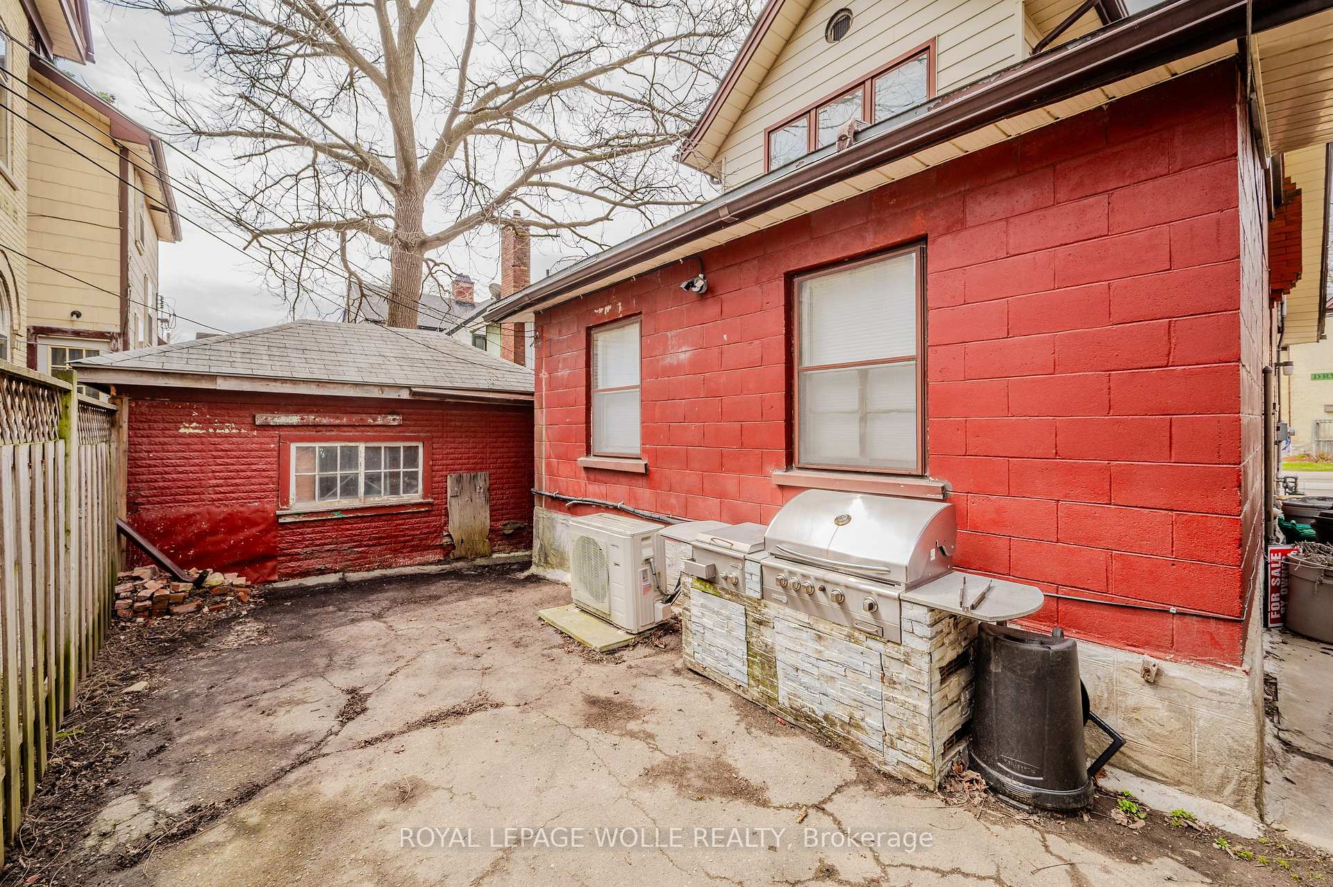 Photo 36 of 51 Cedar Street N, Kitchener — HOMEH