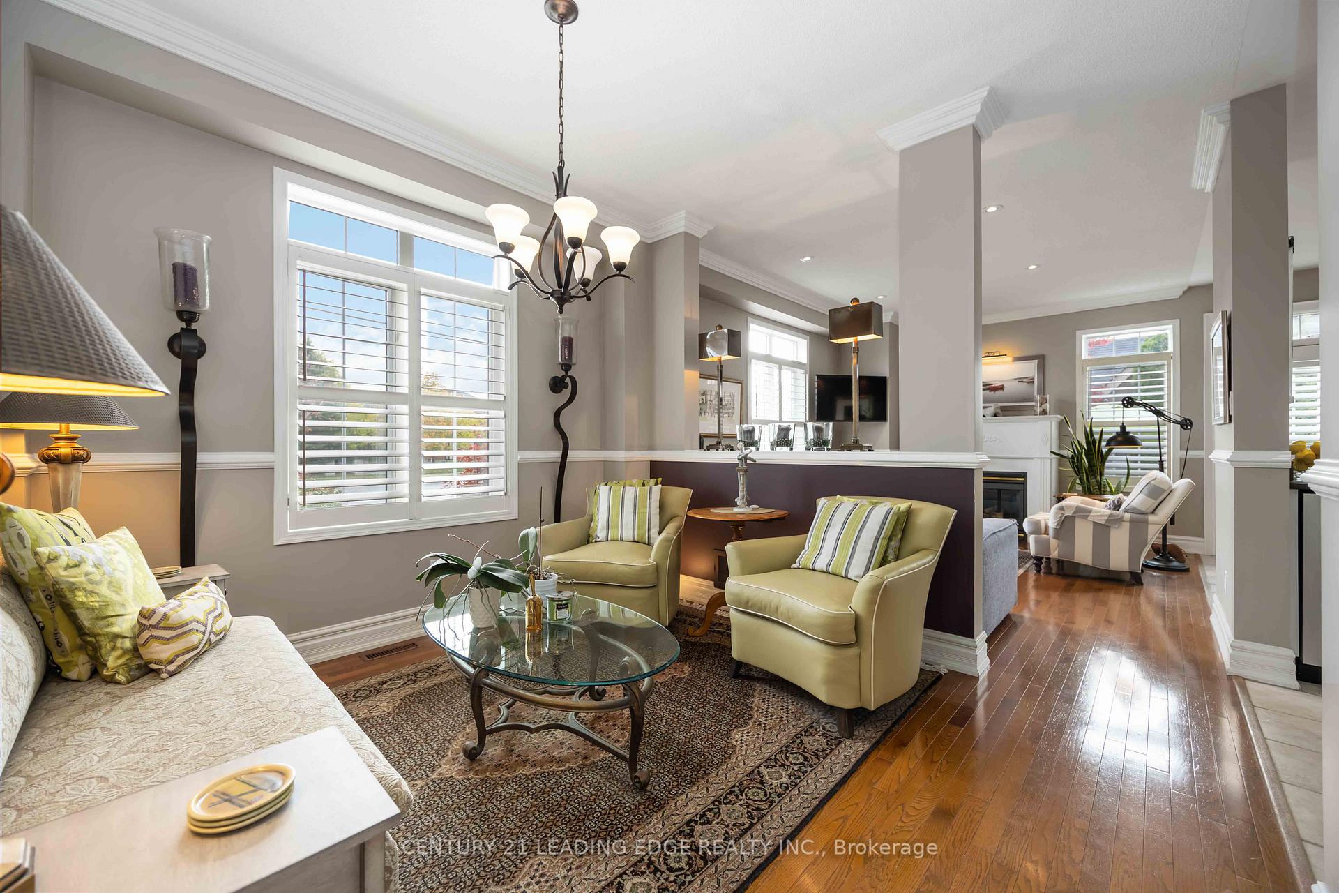 Photo 5 of 45 Bruce Creek Drive, Markham, Angus Glen — HOMEH