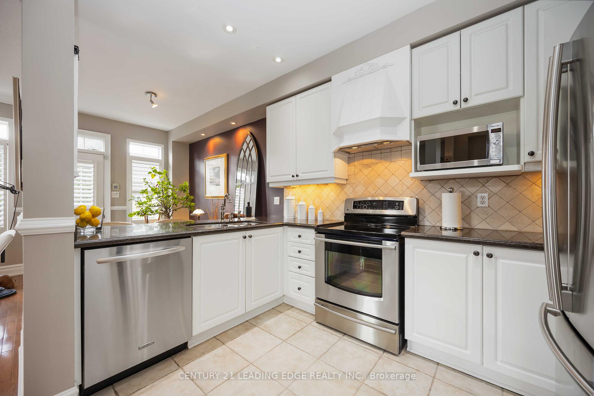 Photo 6 of 45 Bruce Creek Drive, Markham, Angus Glen — HOMEH