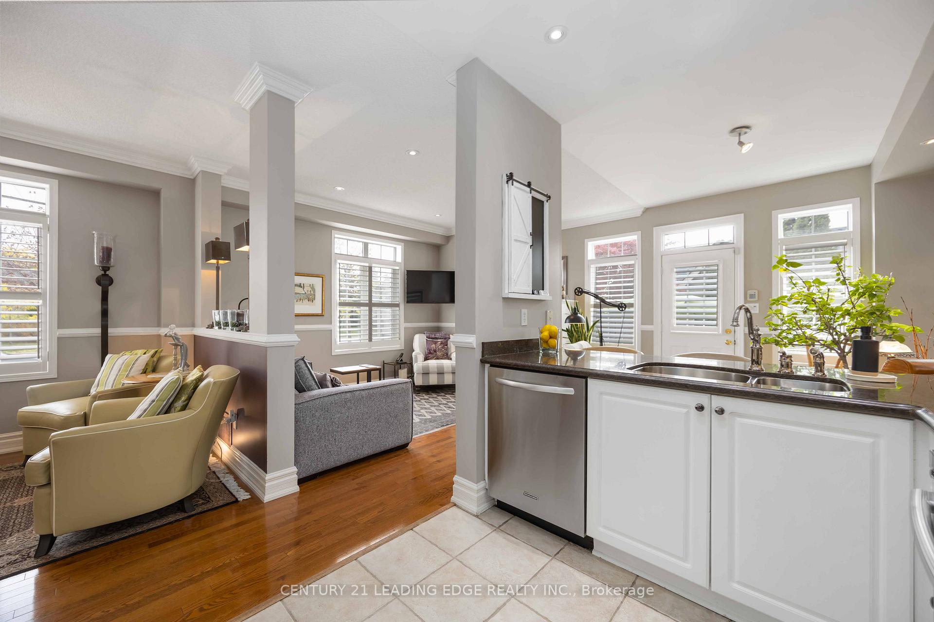 Photo 14 of 45 Bruce Creek Drive, Markham, Angus Glen — HOMEH