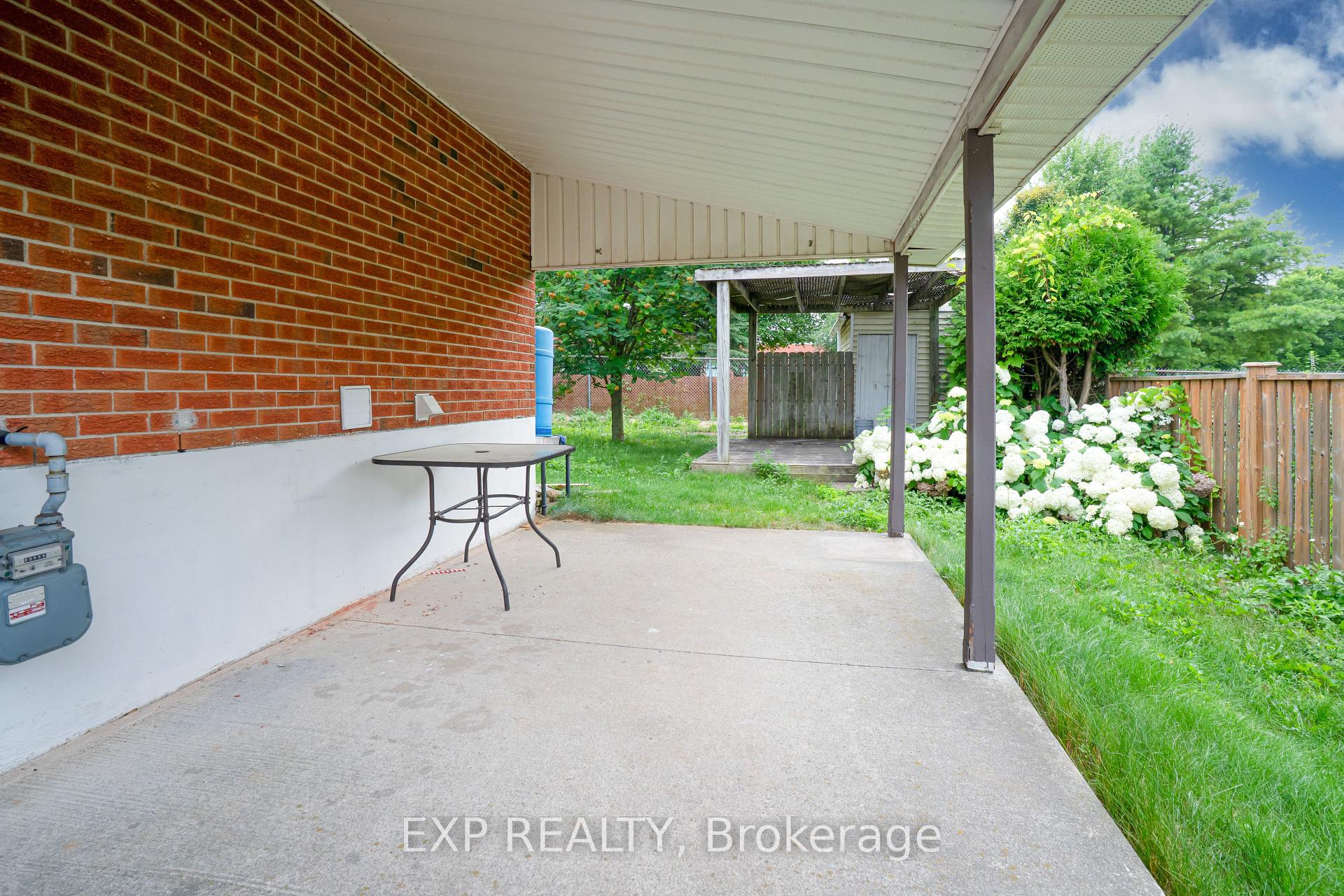 Photo 29 of 131 Countryside Crescent, Kitchener — HOMEH