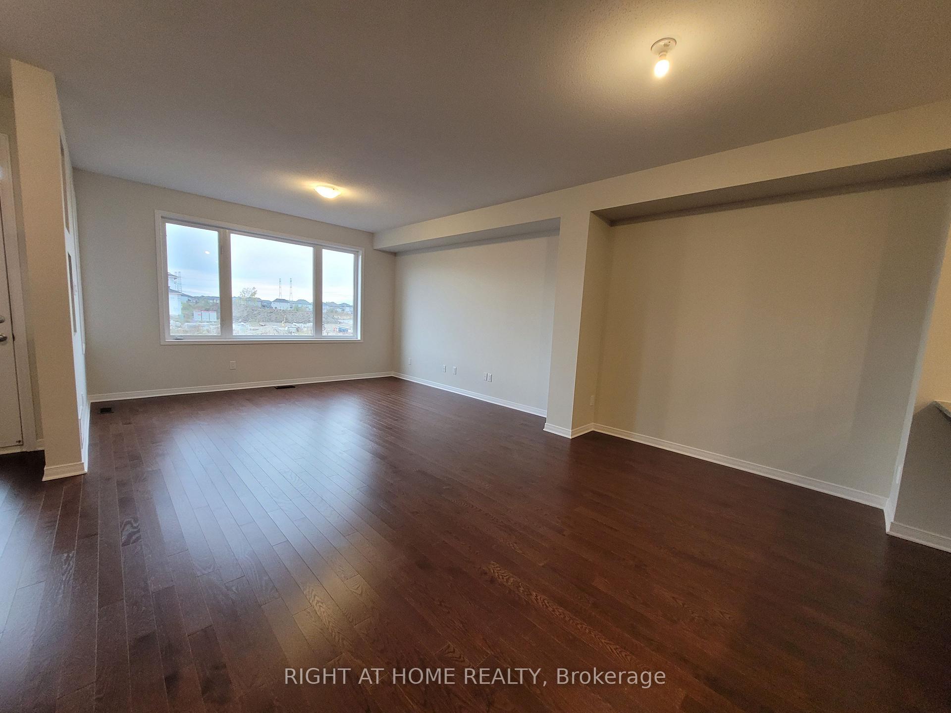 Photo 7 of 441 Cope Drive, Ottawa, Kanata - Emerald Meadows/Trailwest — HOMEH