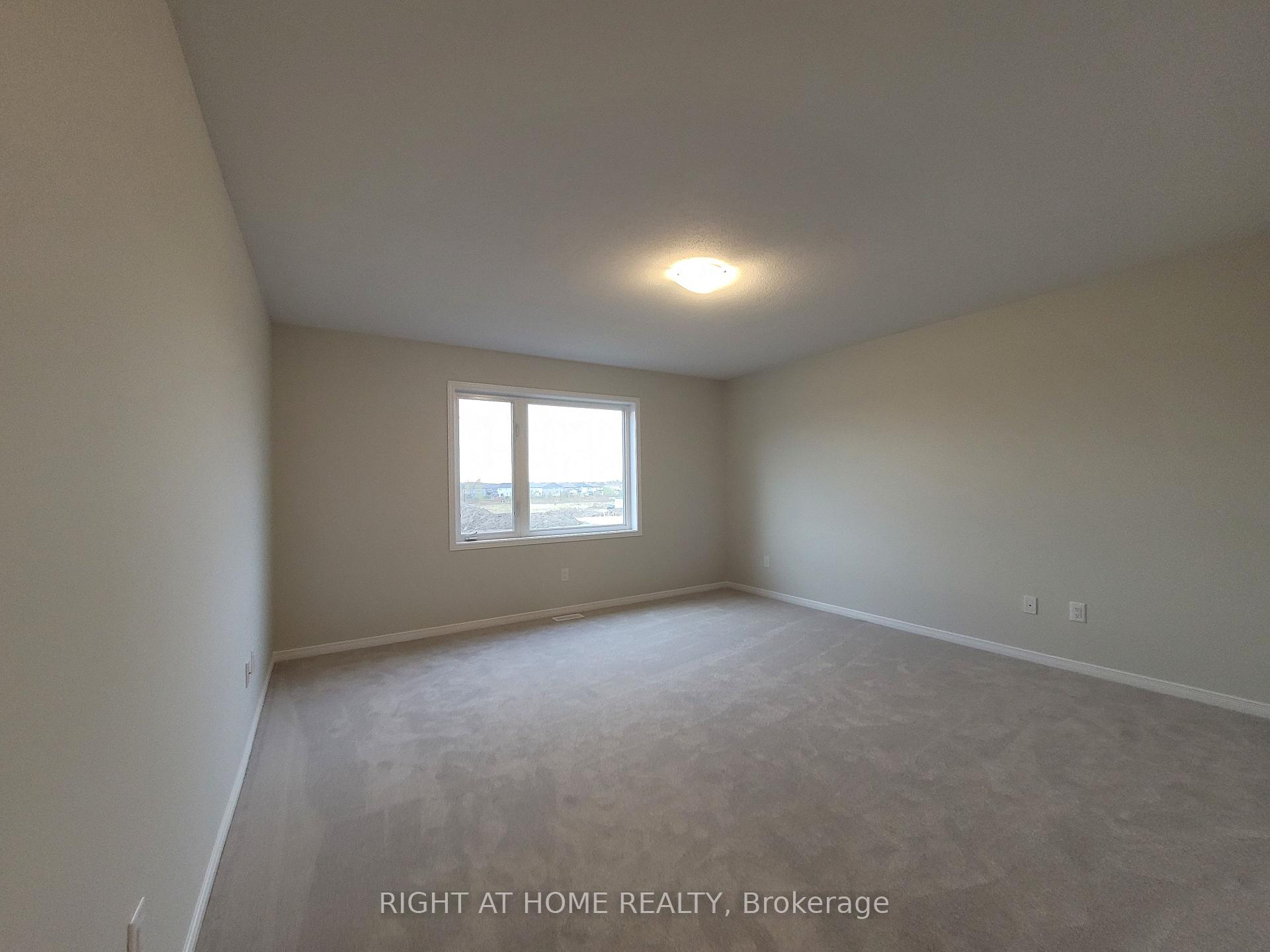 Photo 11 of 441 Cope Drive, Ottawa, Kanata - Emerald Meadows/Trailwest — HOMEH