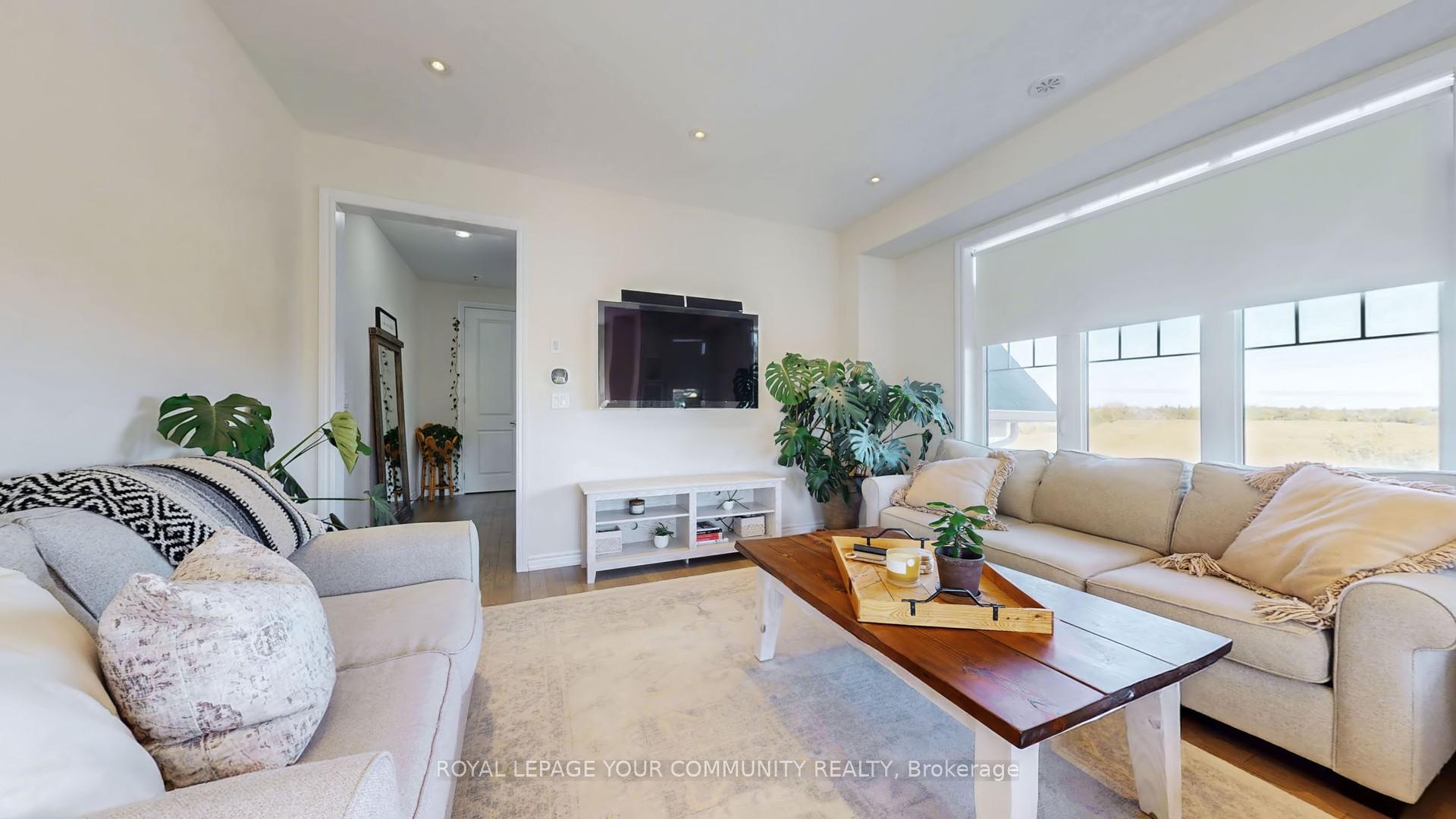Photo 7 of 32 Delft Drive, Markham, Victoria Square — HOMEH