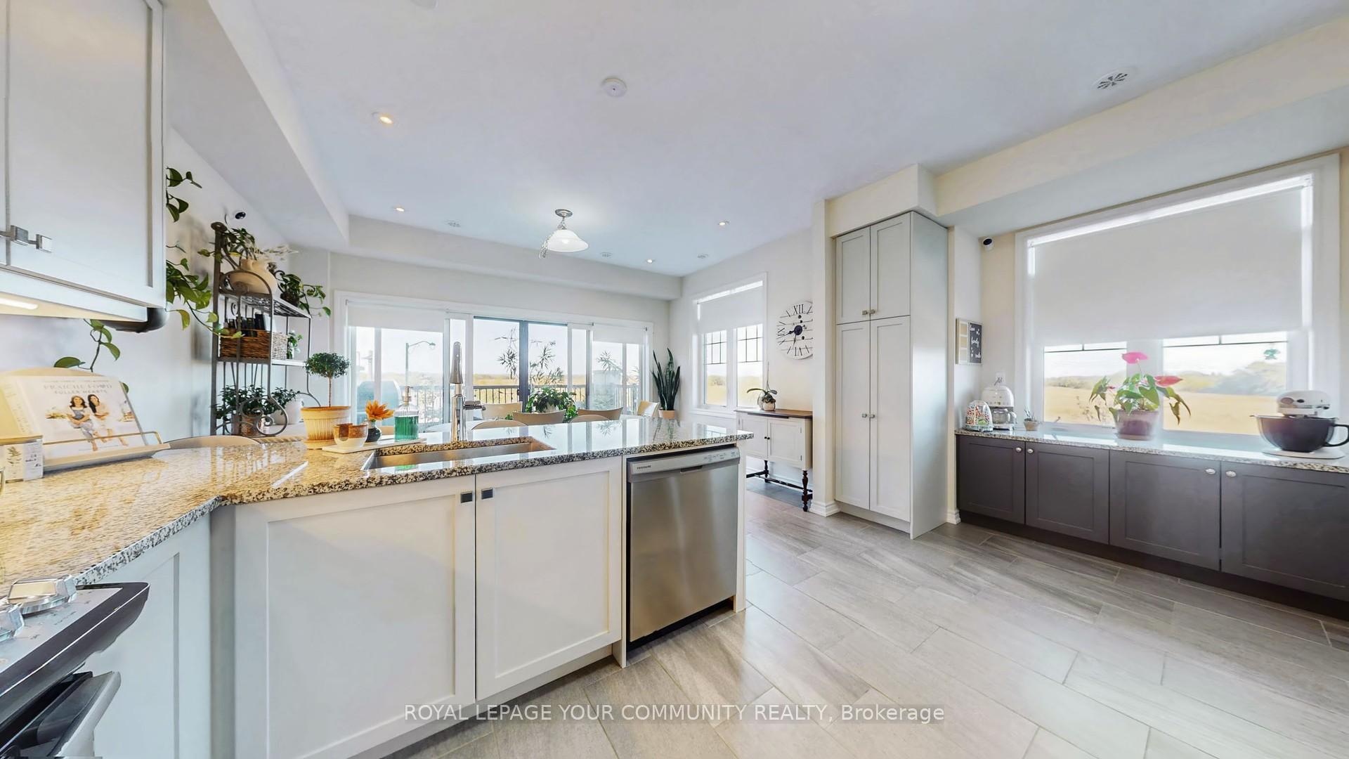 Photo 11 of 32 Delft Drive, Markham, Victoria Square — HOMEH