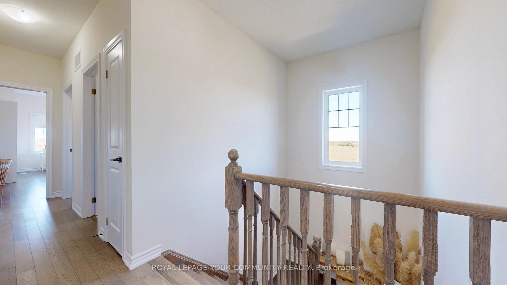 Photo 20 of 32 Delft Drive, Markham, Victoria Square — HOMEH
