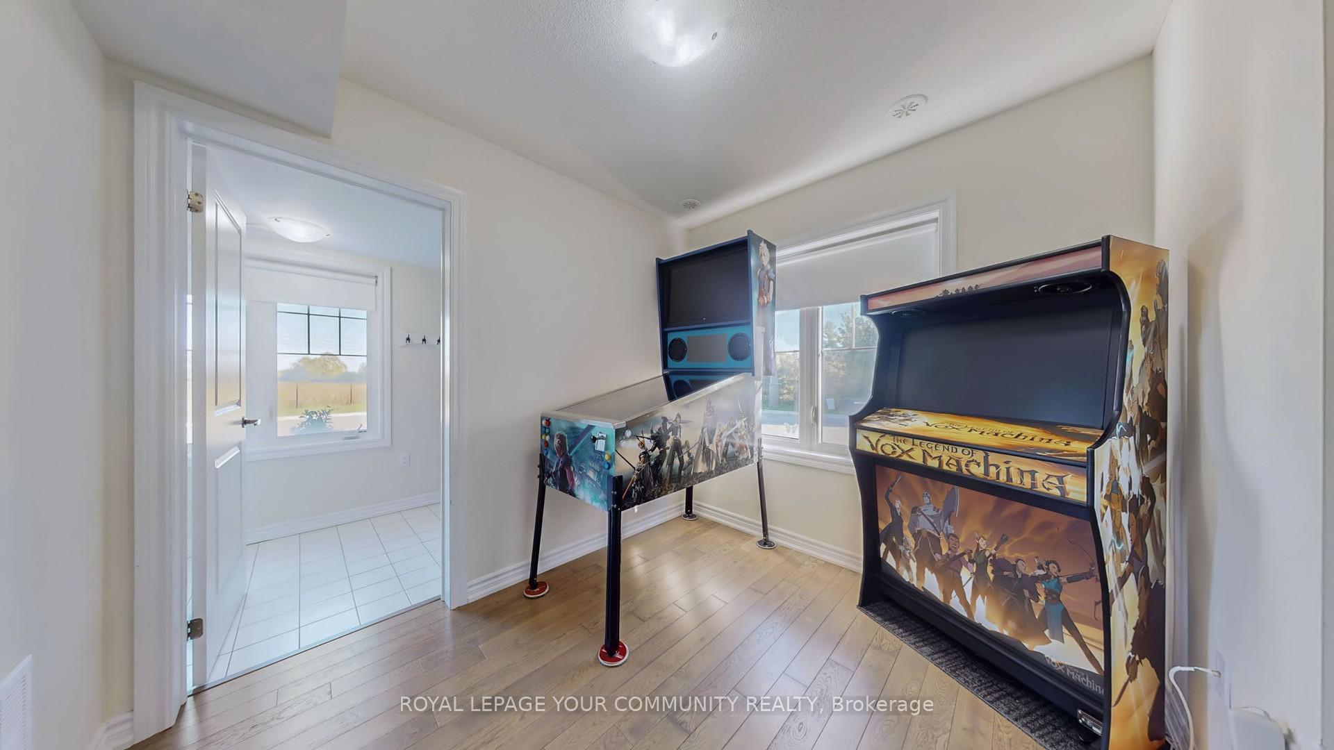 Photo 30 of 32 Delft Drive, Markham, Victoria Square — HOMEH
