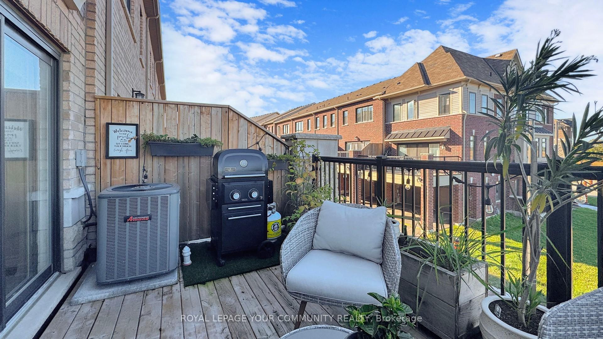 Photo 33 of 32 Delft Drive, Markham, Victoria Square — HOMEH