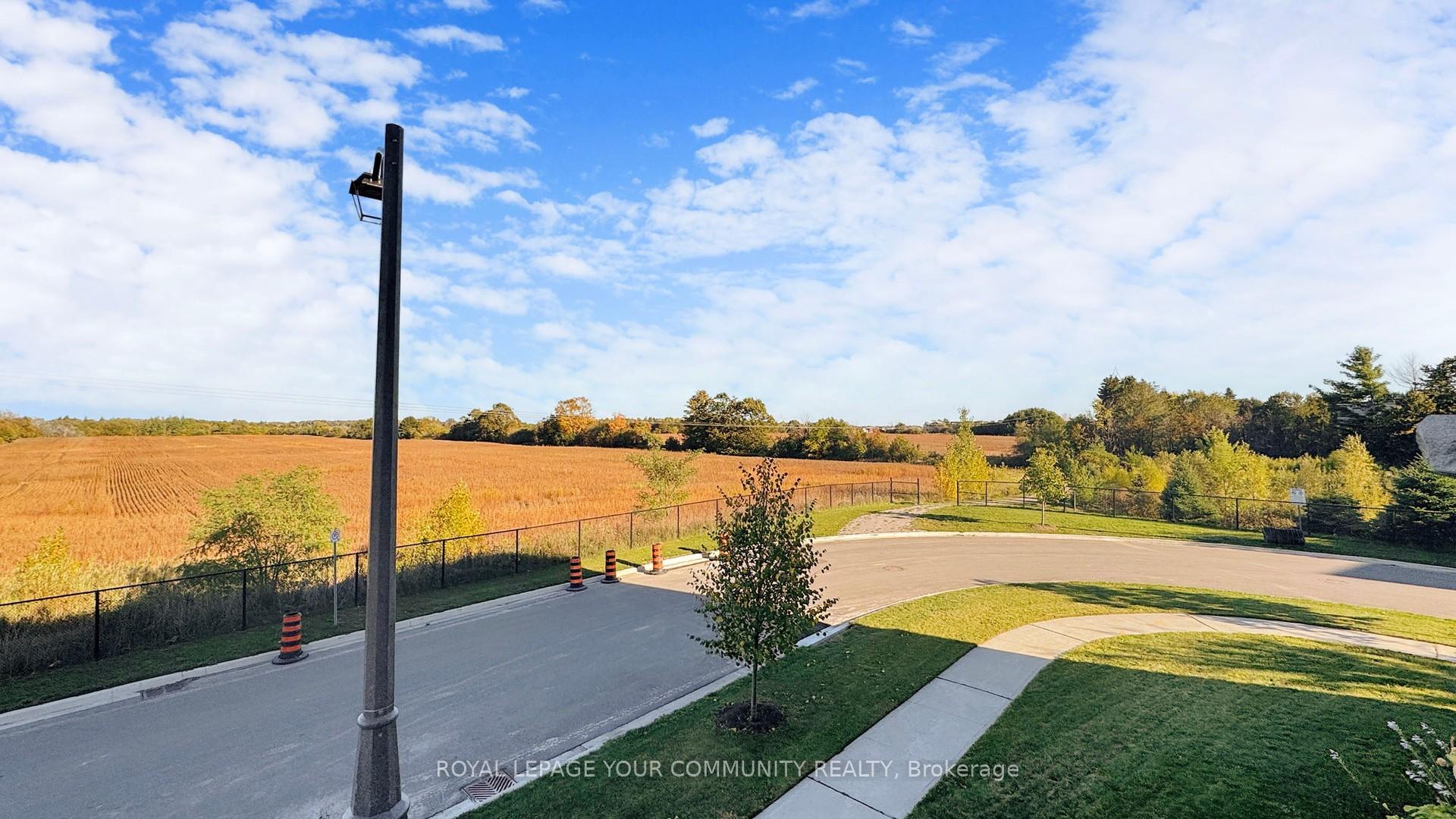 Photo 34 of 32 Delft Drive, Markham, Victoria Square — HOMEH