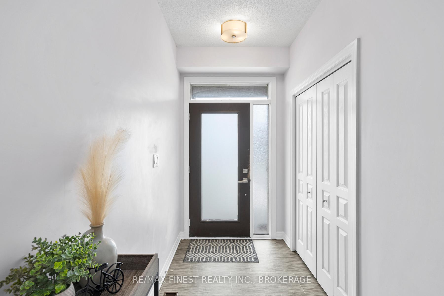 Photo 4 of 937 Riverview Way, Kingston, Kingston East (Incl Barret Crt) — HOMEH
