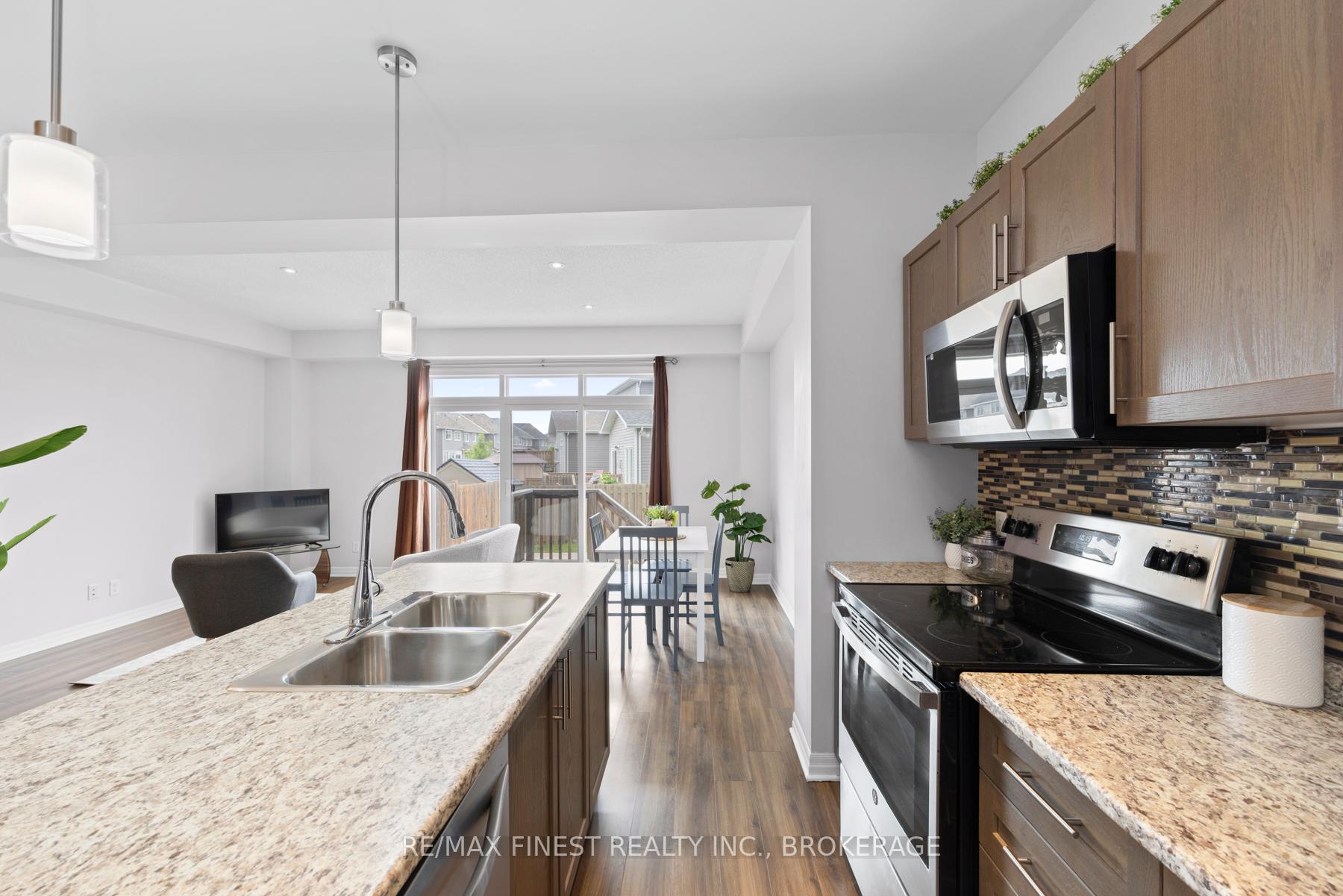 Photo 16 of 937 Riverview Way, Kingston, Kingston East (Incl Barret Crt) — HOMEH