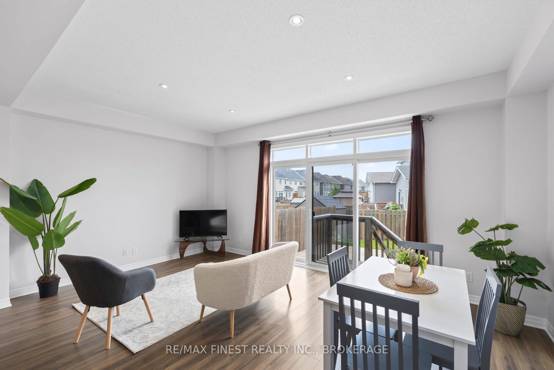 Photo 17 of 937 Riverview Way, Kingston, Kingston East (Incl Barret Crt) — HOMEH
