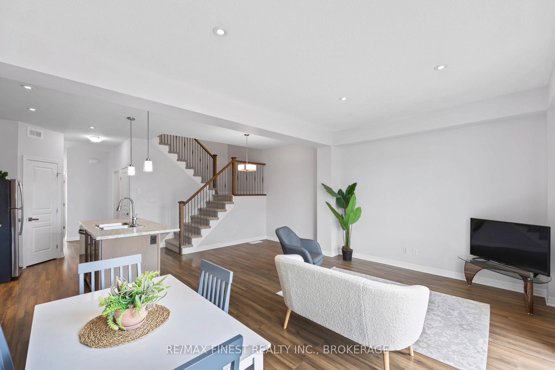 Photo 18 of 937 Riverview Way, Kingston, Kingston East (Incl Barret Crt) — HOMEH