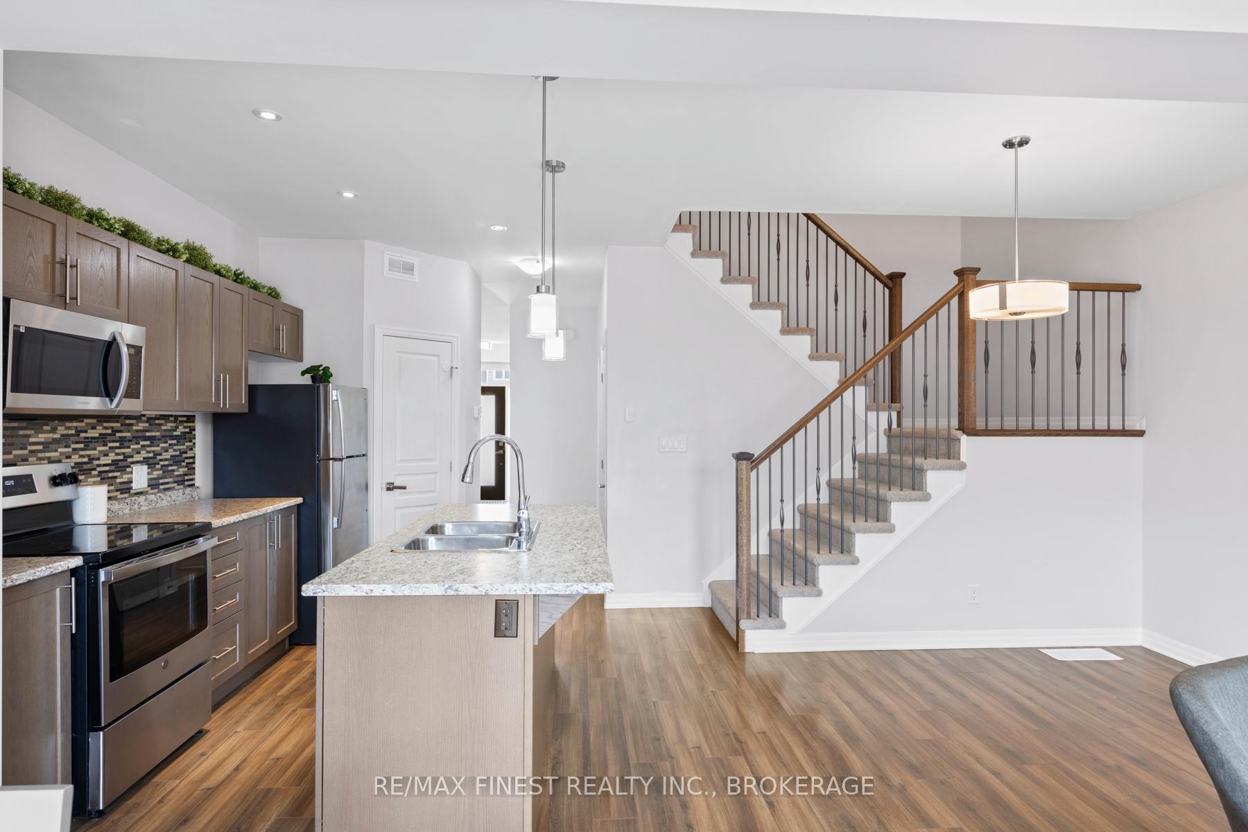 Photo 19 of 937 Riverview Way, Kingston, Kingston East (Incl Barret Crt) — HOMEH
