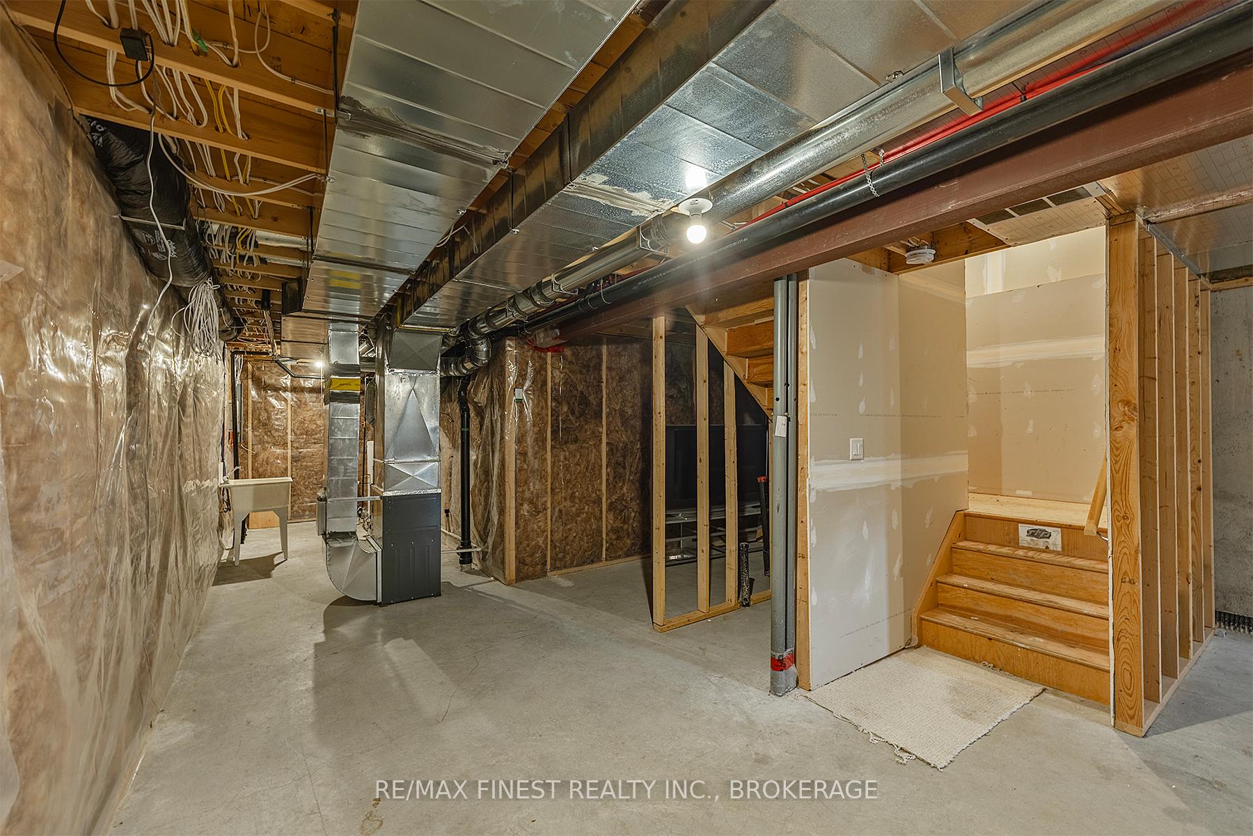 Photo 39 of 937 Riverview Way, Kingston, Kingston East (Incl Barret Crt) — HOMEH