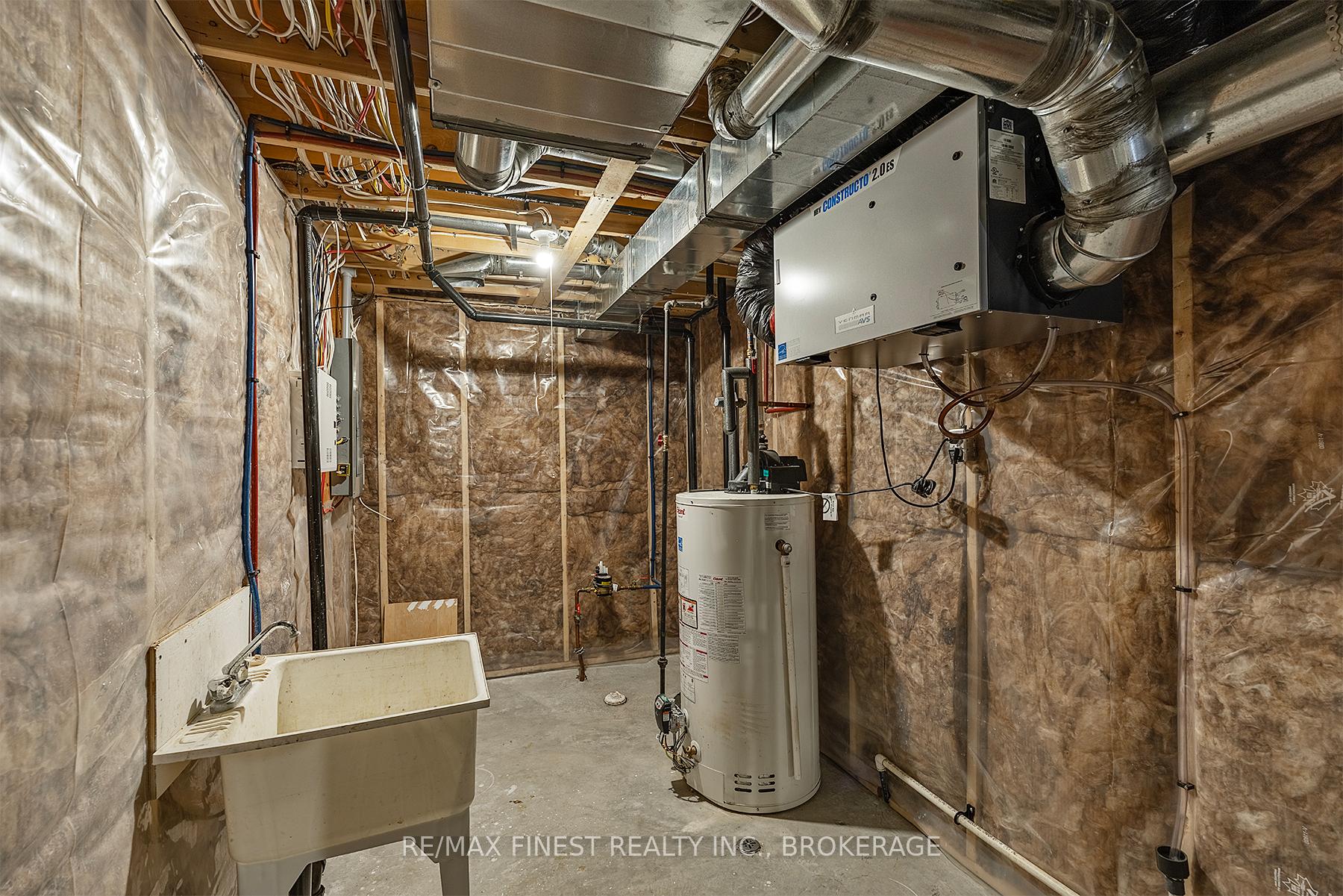 Photo 40 of 937 Riverview Way, Kingston, Kingston East (Incl Barret Crt) — HOMEH