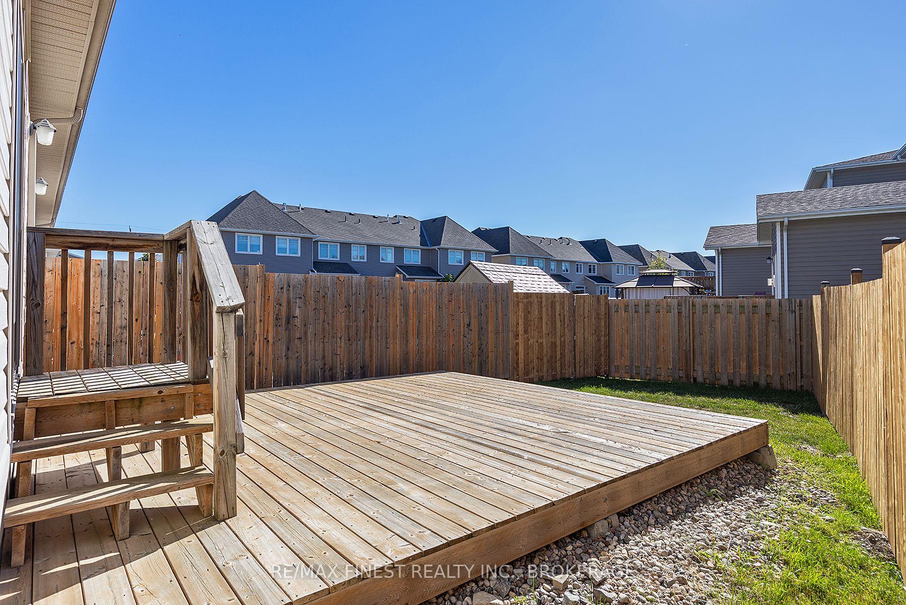 Photo 43 of 937 Riverview Way, Kingston, Kingston East (Incl Barret Crt) — HOMEH