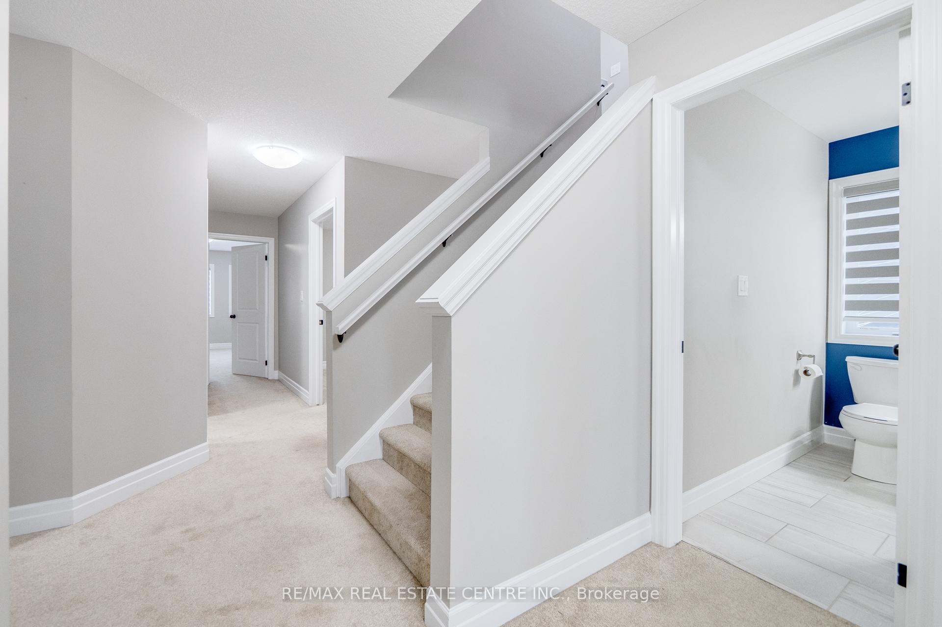 Photo 9 of 168 Hollybrook Trail, Kitchener, Doon South — HOMEH