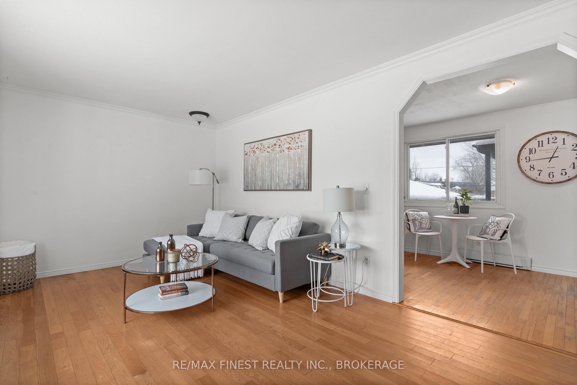 Photo 10 of 39 Bakers Lane, Loyalist, Amherstview — HOMEH
