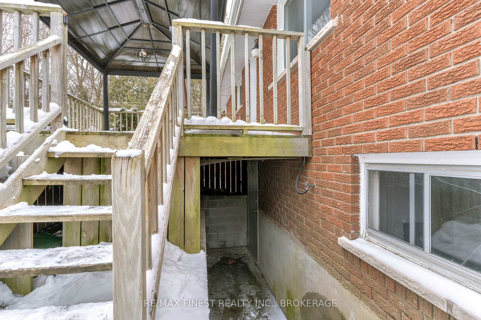 Photo 37 of 39 Bakers Lane, Loyalist, Amherstview — HOMEH
