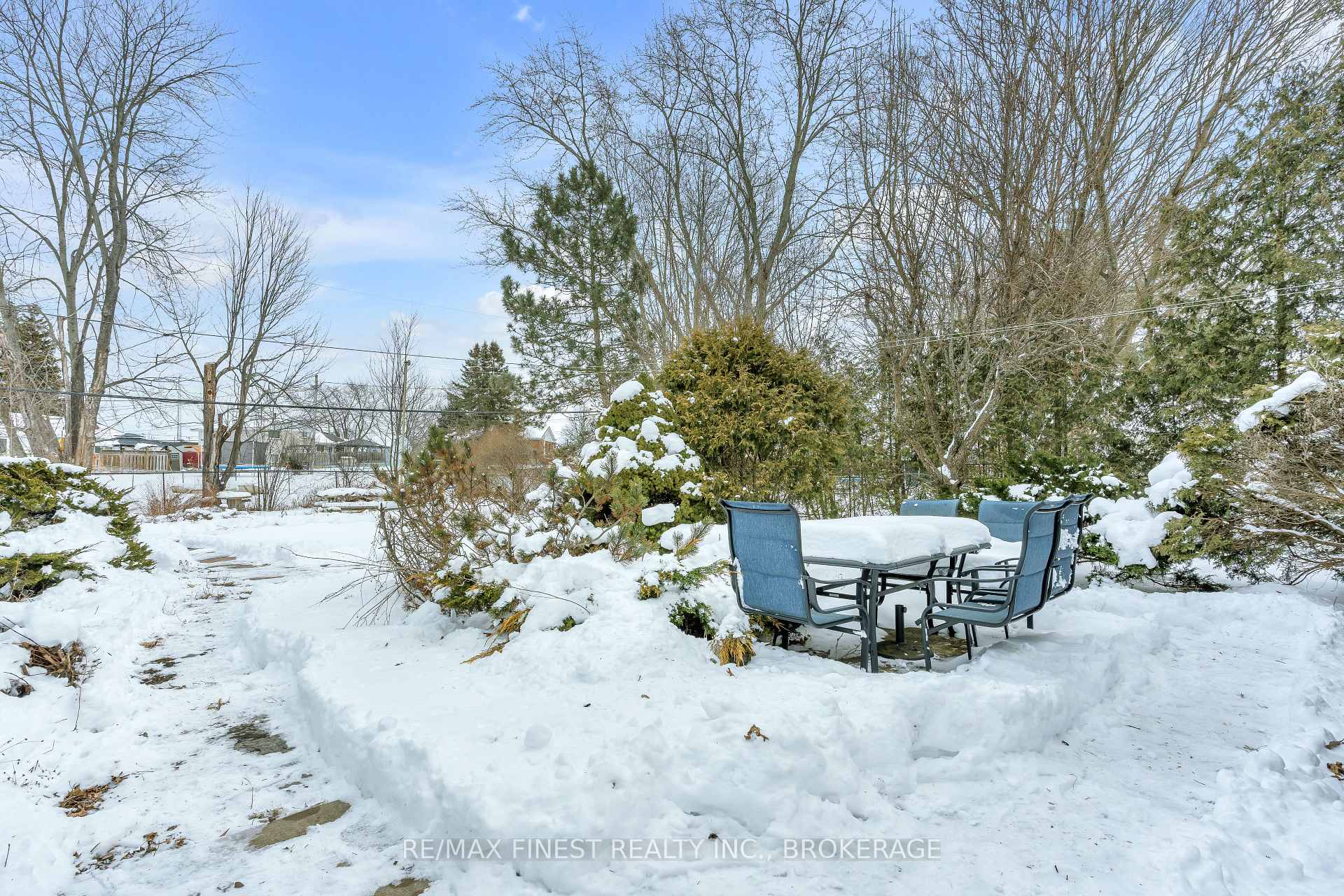 Photo 38 of 39 Bakers Lane, Loyalist, Amherstview — HOMEH