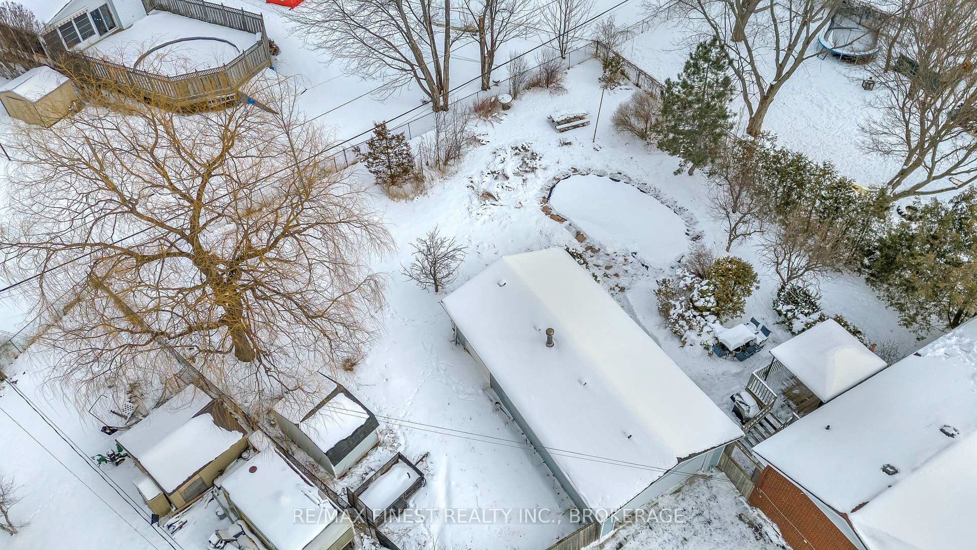 Photo 44 of 39 Bakers Lane, Loyalist, Amherstview — HOMEH