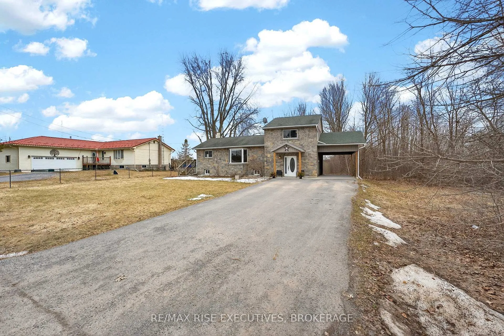 Photo 2 of 2883 Bur Brook Road W, Kingston, City North of 401 — HOMEH