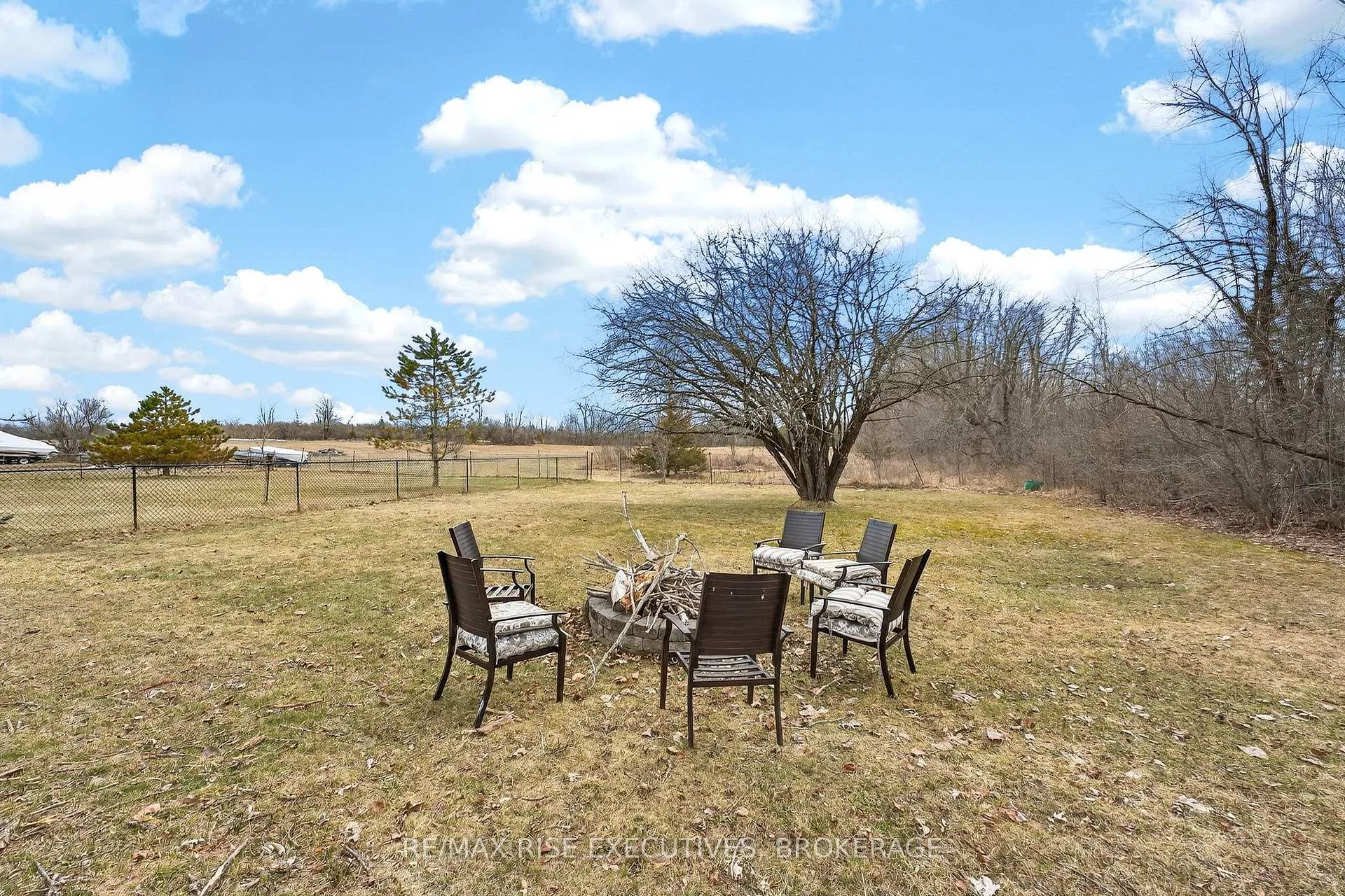 Photo 27 of 2883 Bur Brook Road W, Kingston, City North of 401 — HOMEH