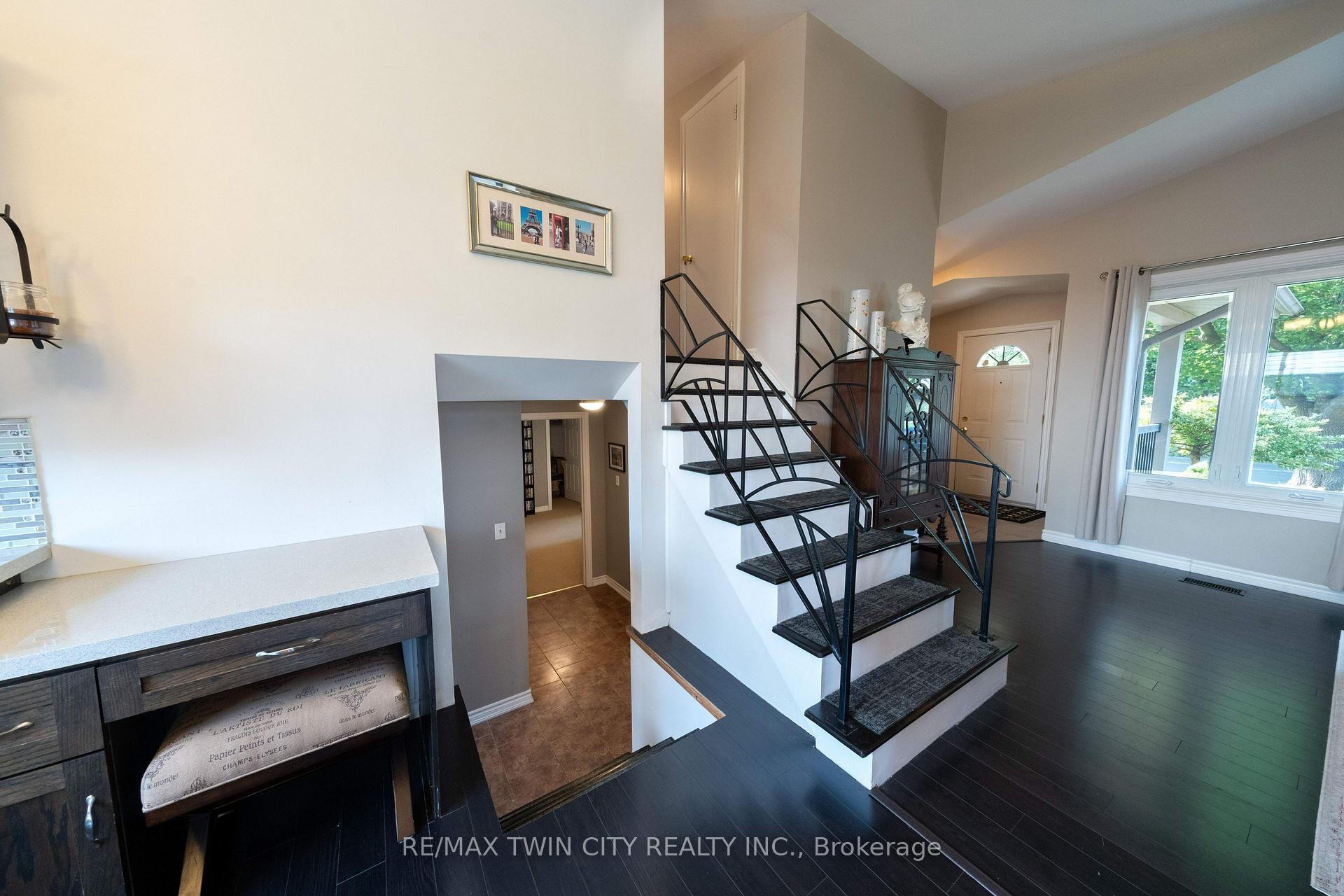 Photo 20 of 135 Islington Avenue, Kitchener — HOMEH