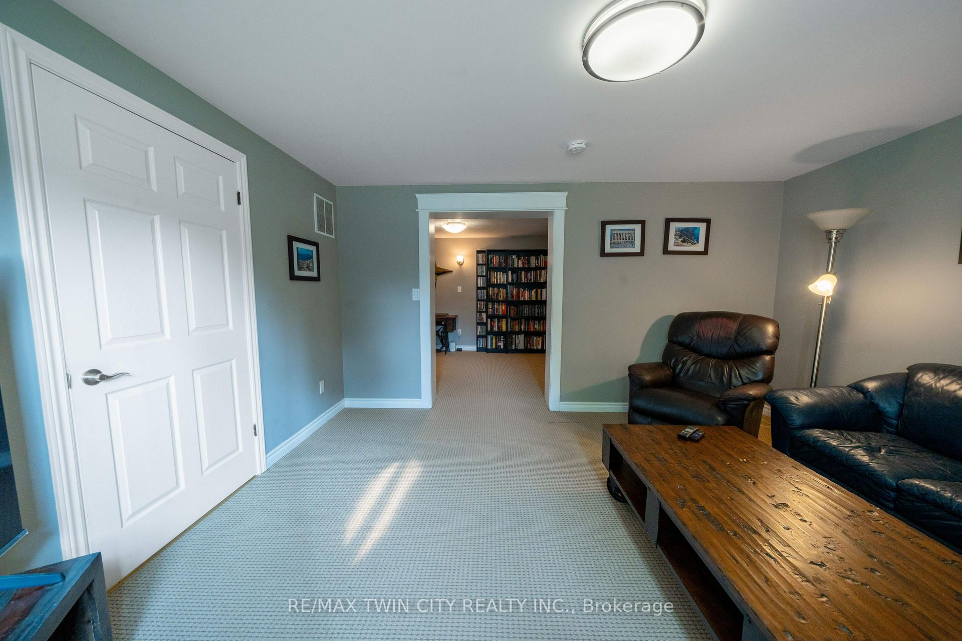 Photo 27 of 135 Islington Avenue, Kitchener — HOMEH