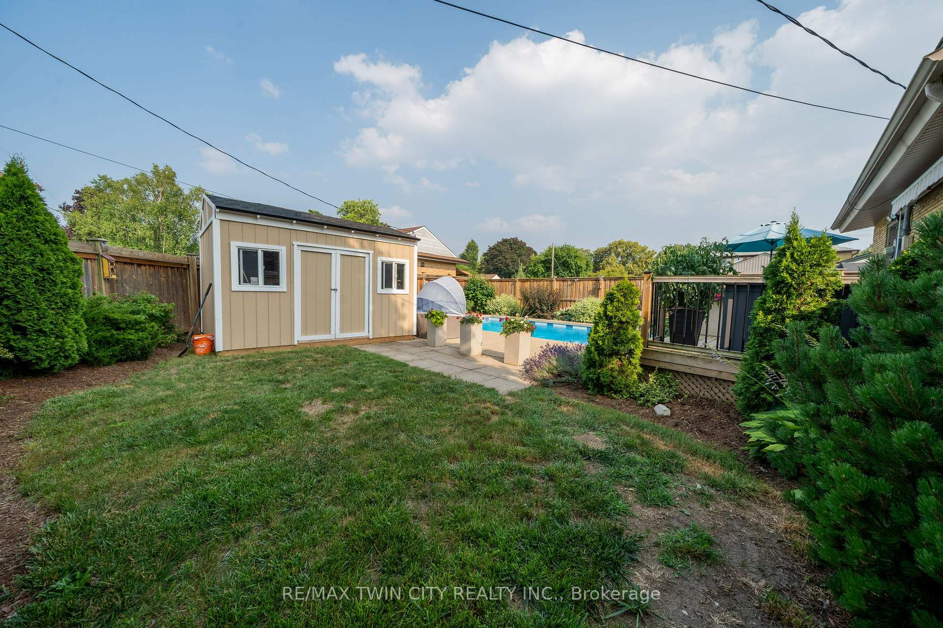 Photo 47 of 135 Islington Avenue, Kitchener — HOMEH