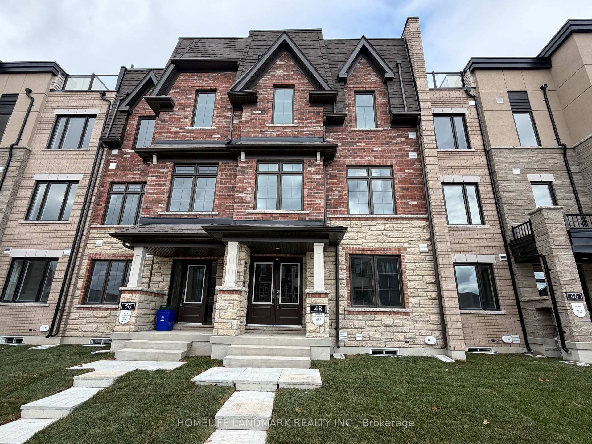 Photo 1 of 48 York Downs Boulevard, Markham, Angus Glen — HOMEH