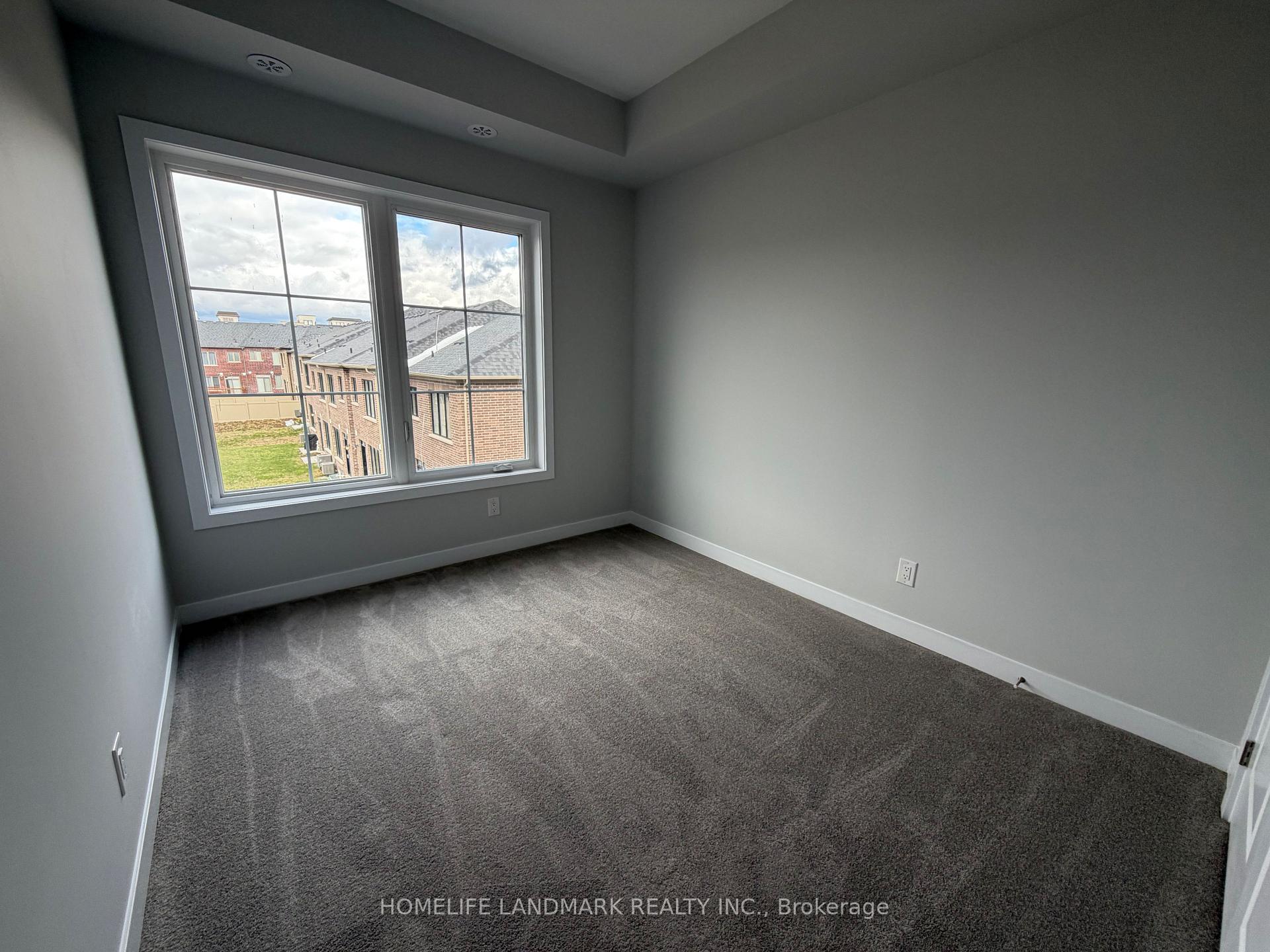 Photo 9 of 48 York Downs Boulevard, Markham, Angus Glen — HOMEH